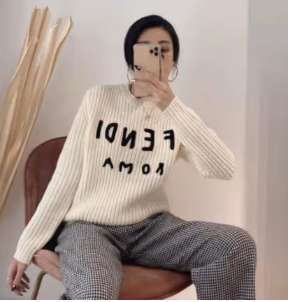 Women sweater