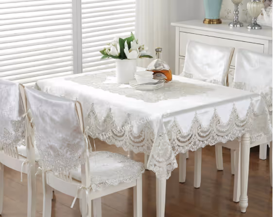 White tablecloth