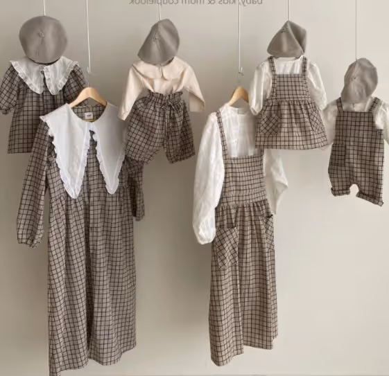 Family matching outfit