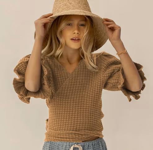 Top (3 colors available)