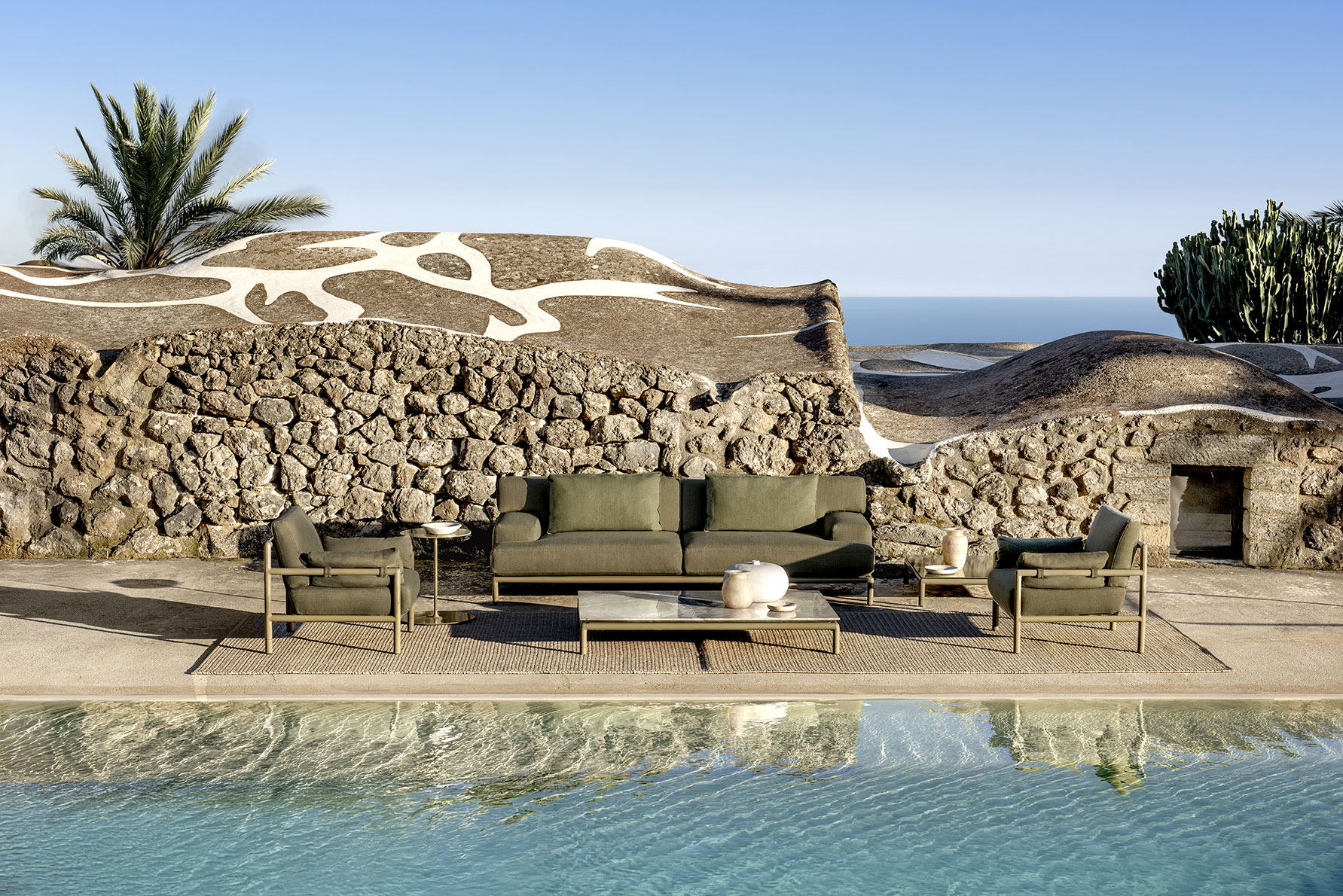 Ethimo is an Italian company founded in 2009 that specialised in high–end outdoor furnishings that express contemporary design in a balanced synthesis of form and function. Study of materials and shapes of elements speak of the tailoring of a knowhow consolidated over time and of all–Italian style. A fusion of art, nature, tradition, contemporaneity and design that finds its identity and balance in every project bringing alive an idea of outdoor living made up of harmony with nature and respect for the environment. Ethimo projects stress the importance of protecting and preserving the natural environment and awareness of the physical and mental well–being generated by contact with nature.