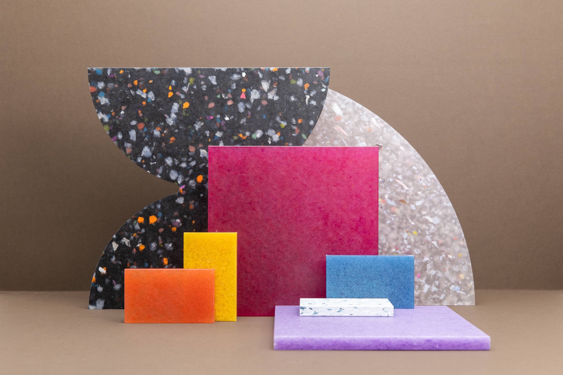 At Smile Materials, discarded resources are transformed into beautiful, durable surfaces that proudly reveal their origins—rich in texture and created with a commitment to a circular future. Designed for lasting performance, the customisable products demonstrate that conscious choices never require compromise on aesthetics. Featured in award–winning commercial interiors worldwide, Smile Materials combines innovation with storytelling to create real impact. More than recycled surfaces, these solutions enable expressive spaces while helping shape a distinctive and responsible future.