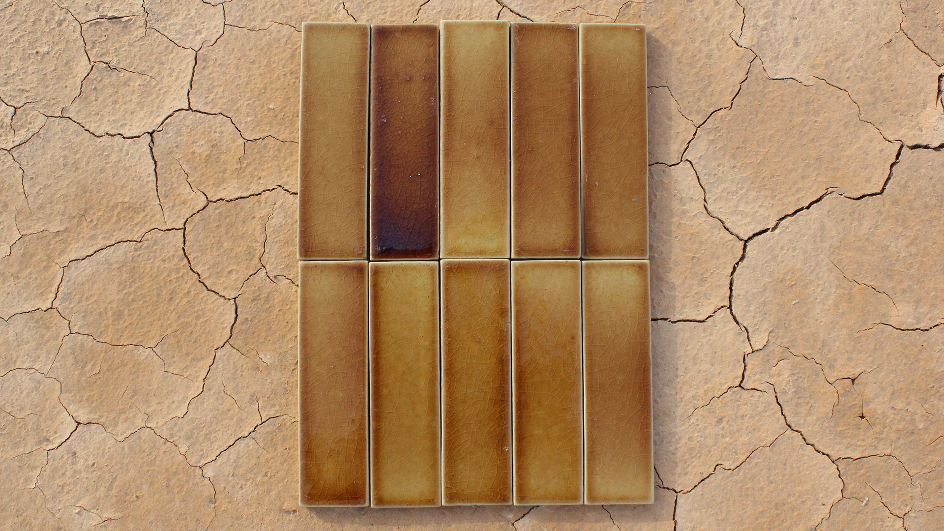 Experts in sourcing and curating handmade and exclusive tiles from small local producers worldwide, MAROKK is passionate about finding and curating unique tiles for true tile enthusiasts. The tile collections from Japan, India, Morocco and Italy are designed to blend global style with Scandinavian aesthetics. The showroom is situated in a 300–year old listed space in the historical central Copenhagen, and displays a vast variety of exclusive tiles from all around the world, adapted to the Scandinavian and global market by MAROKK.