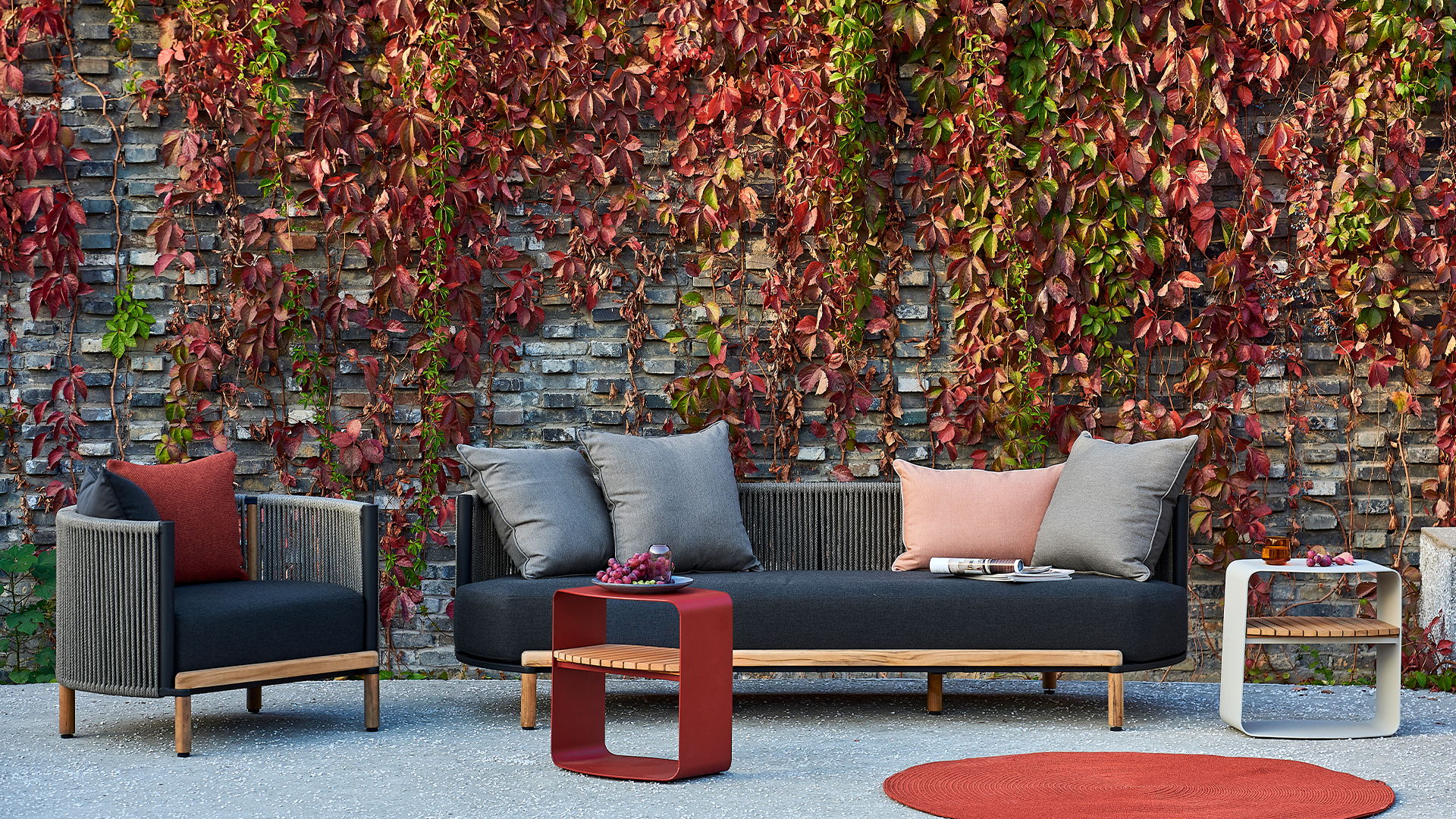 Mindo is a Danish–based outdoor furniture brand with an eco–conscious perspective on outdoor living. With a strong focus on design and materials, Mindo offers high–quality outdoor furniture without compromising on aesthetics or comfort. Working with renowned European designers and carefully selected recyclable materials from industry–leading manufacturers, the Mindo mindset has always been about awareness of the environment and taking responsibility for the resources used. The collection is created for gardens, terraces, and urban spaces. For dining and for lounging, for families, for friends, or time alone. Mindo is made for moments.