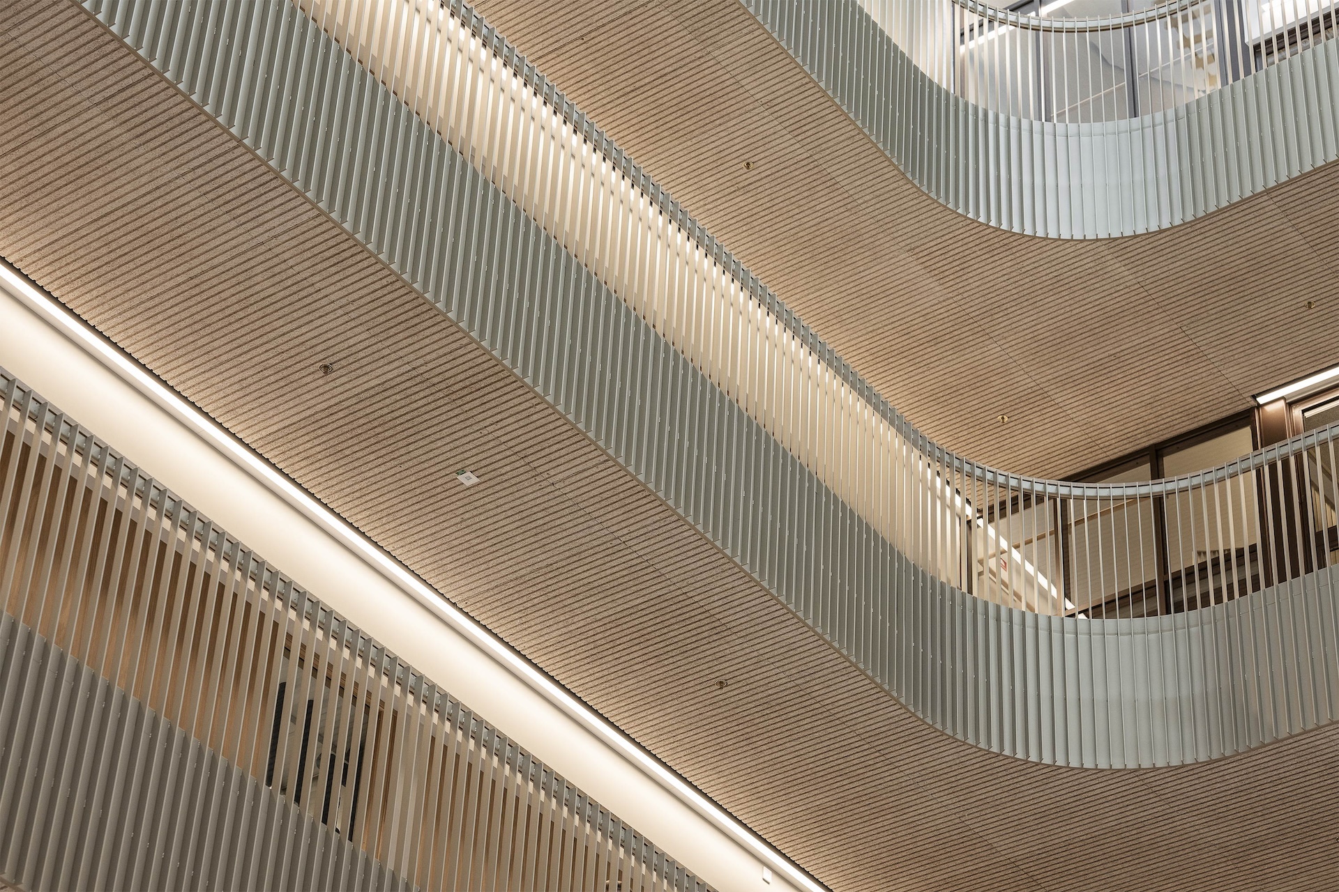 Troldtekt designs, develops and manufactures acoustic panels made from Danish wood and cement. The company’s mission is to improve acoustic comfort in buildings while ensuring a healthy indoor climate and offering architects a wide range of design possibilities. Since 2012, Troldtekt has placed the Cradle to Cradle® design concept at the core of its business strategy, with a continuous focus on creating value for the environment, society and business. The combination of wood and cement gives the panels unique sound–absorbing properties, ensuring good acoustics in any room. The material is resilient, suitable for moist environments and provides effective fire protection.