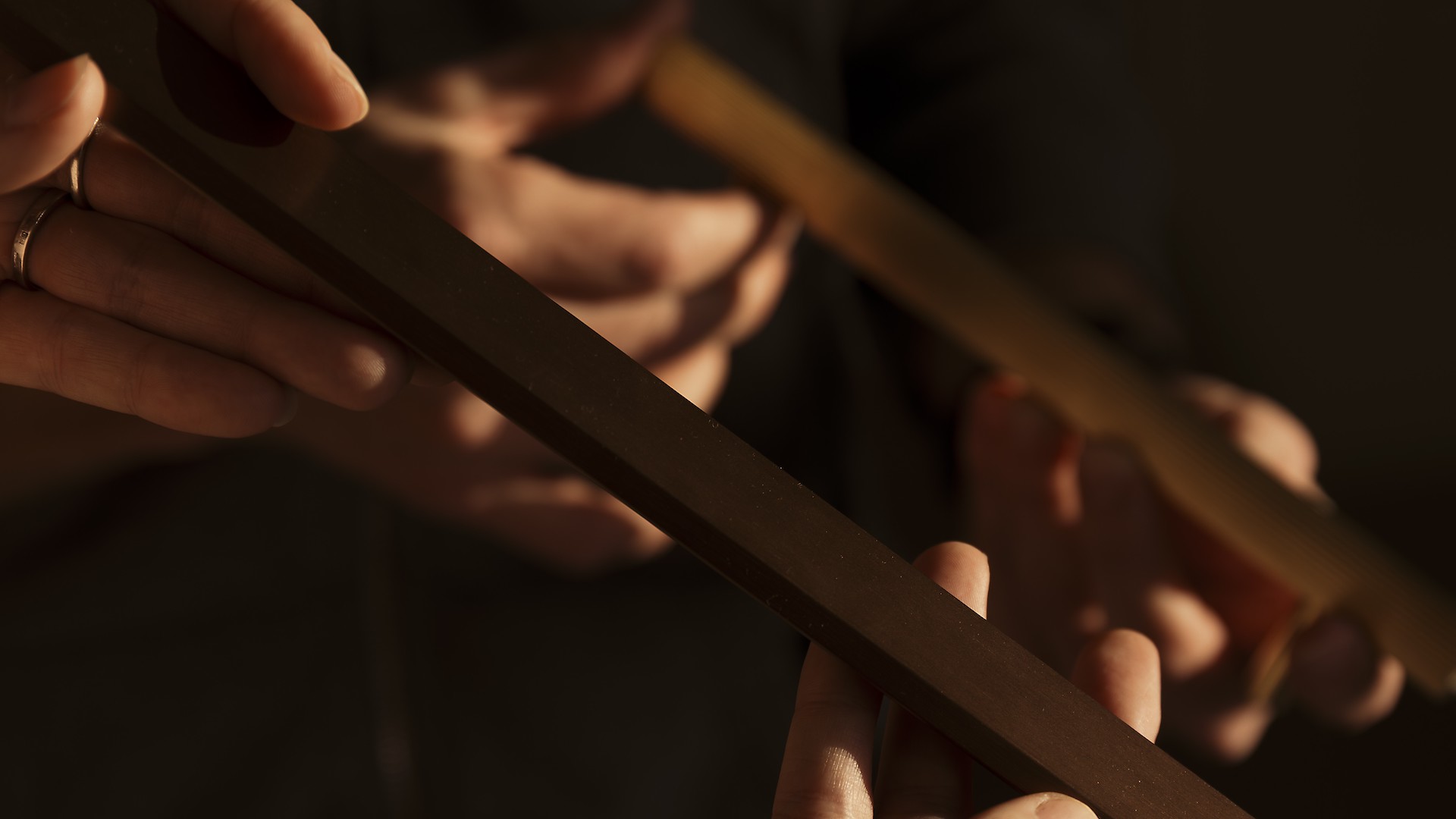 Viefe goes beyond the design and manufacture of architectural hardware, transforming interior spaces through expressive detail. Rooted in the wood-turning tradition of Vall de Ges, near Barcelona, the brand enhances interiors worldwide with architectural hardware. Inspired by its origins in wood craftsmanship and the beech forests surrounding its hometown, the brand continues to explore materials, textures and finishes that bring warmth and authenticity to contemporary interiors. Designed in Europe in collaboration with international designers, Viefe collections balance functionality, style and ease of installation, offering multiple sizes, finishes and materials that help define the identity of every space.