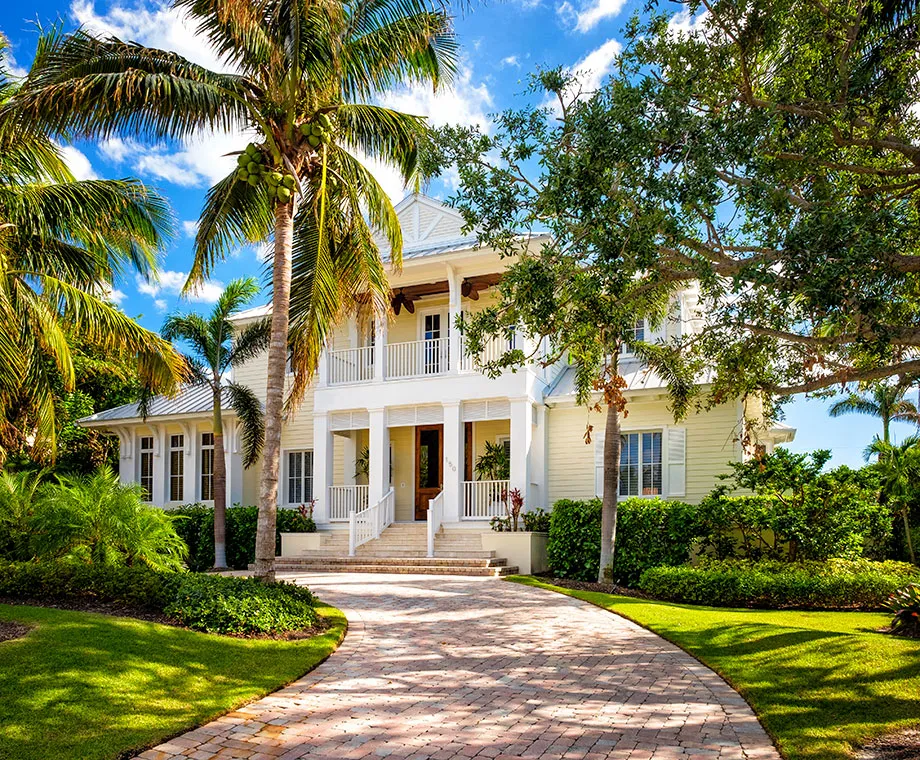 When should I hire a professional painter?