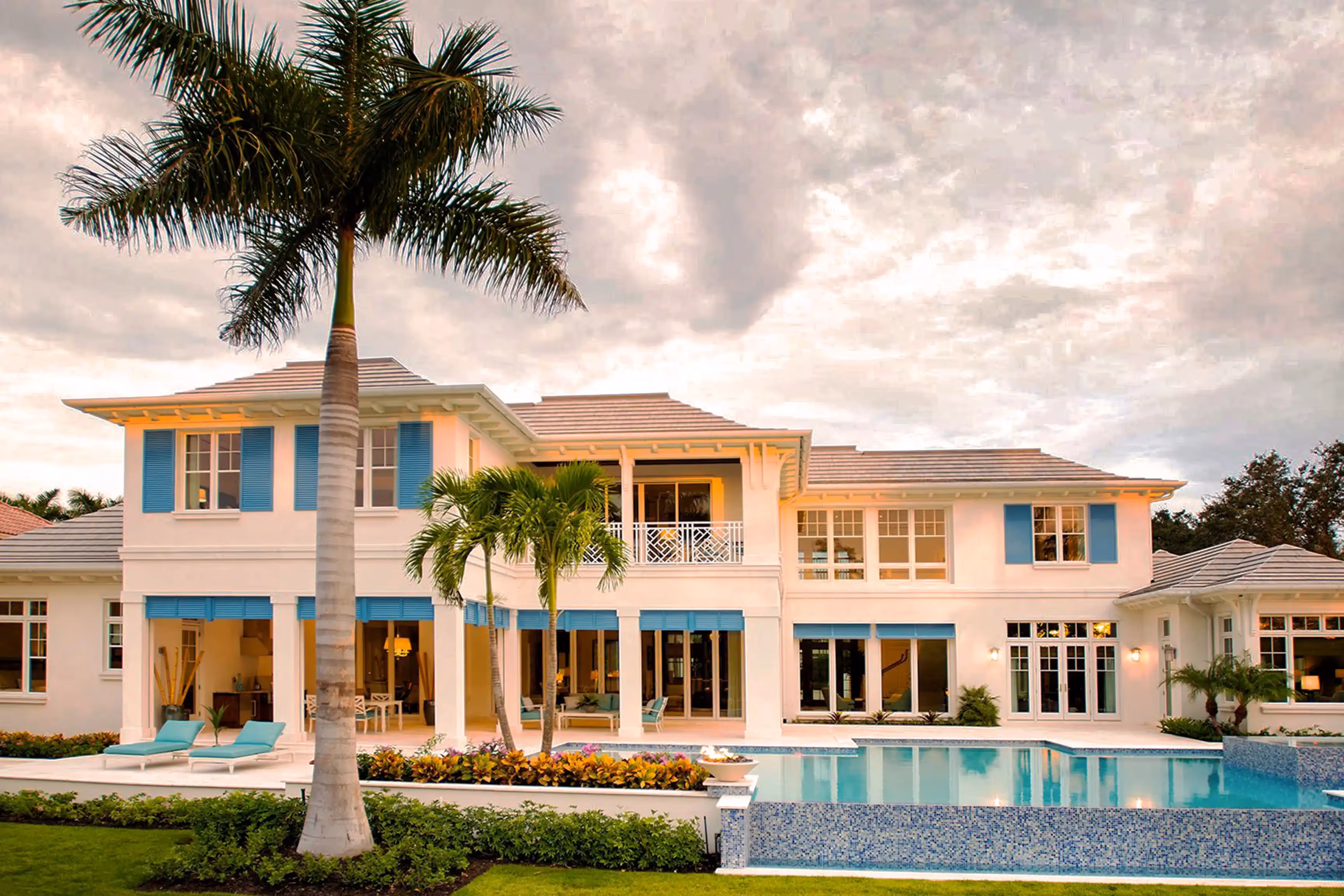 How long does it take to paint the exterior of a house?