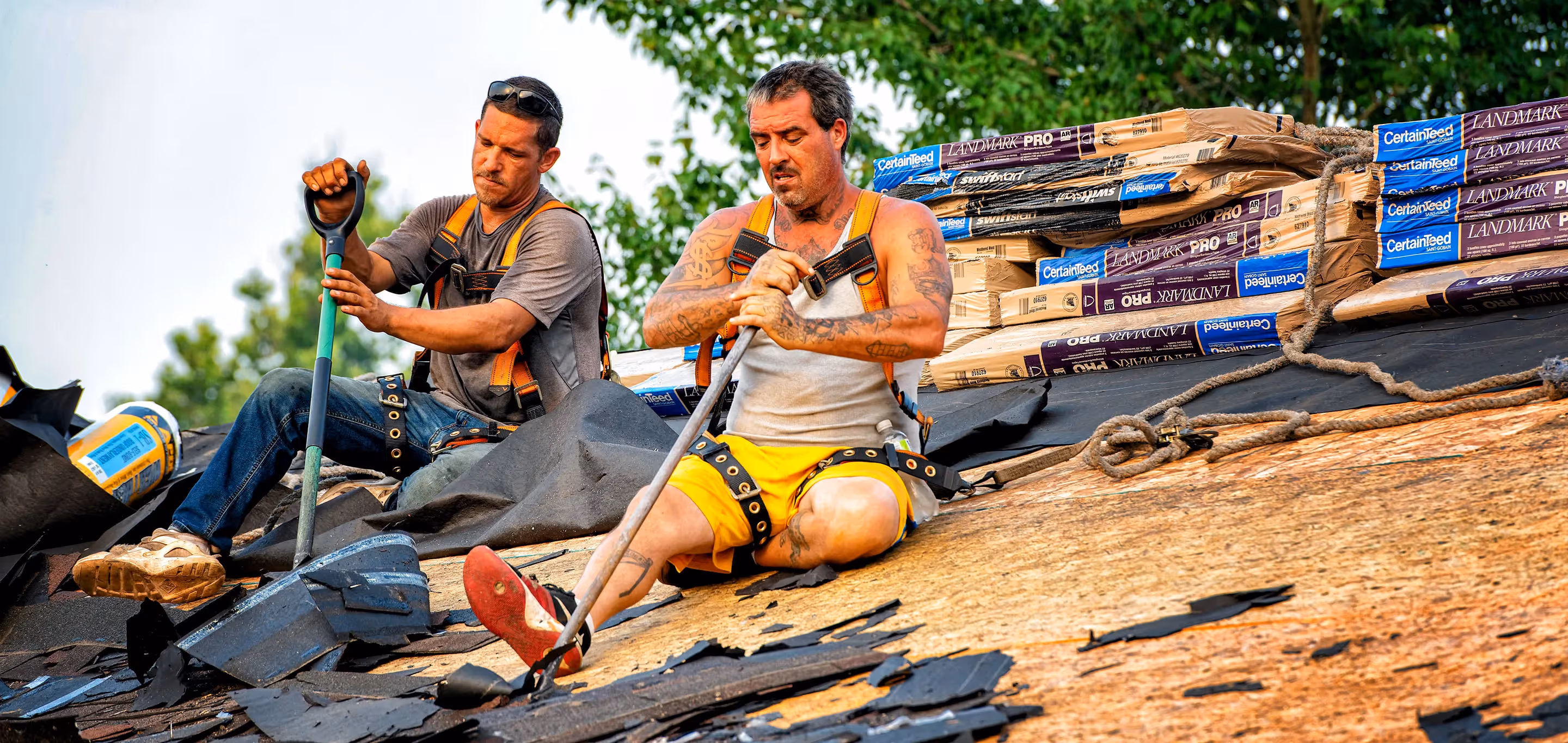 Residential and Commercial Roofing Projects