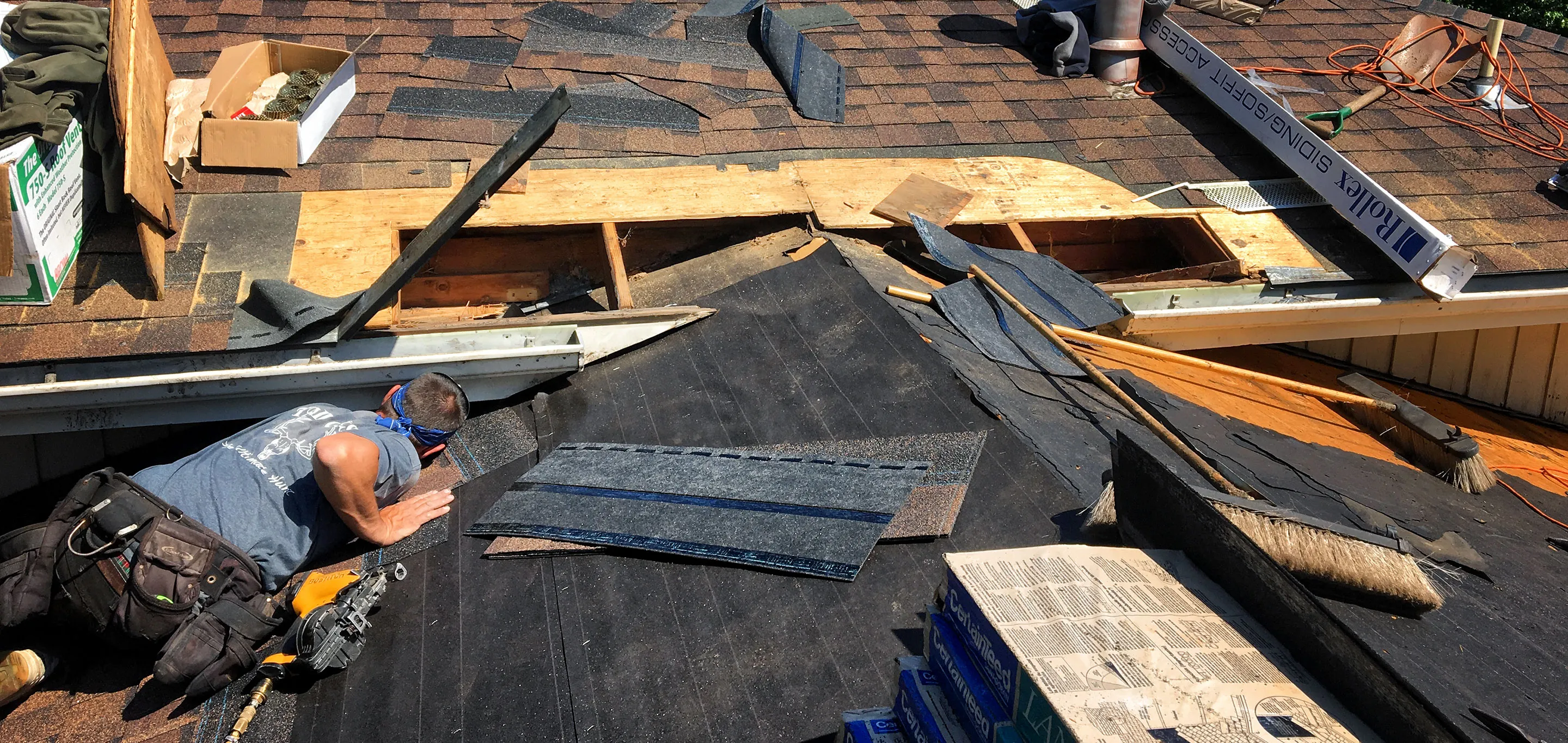 Residential and Commercial Roofing Projects