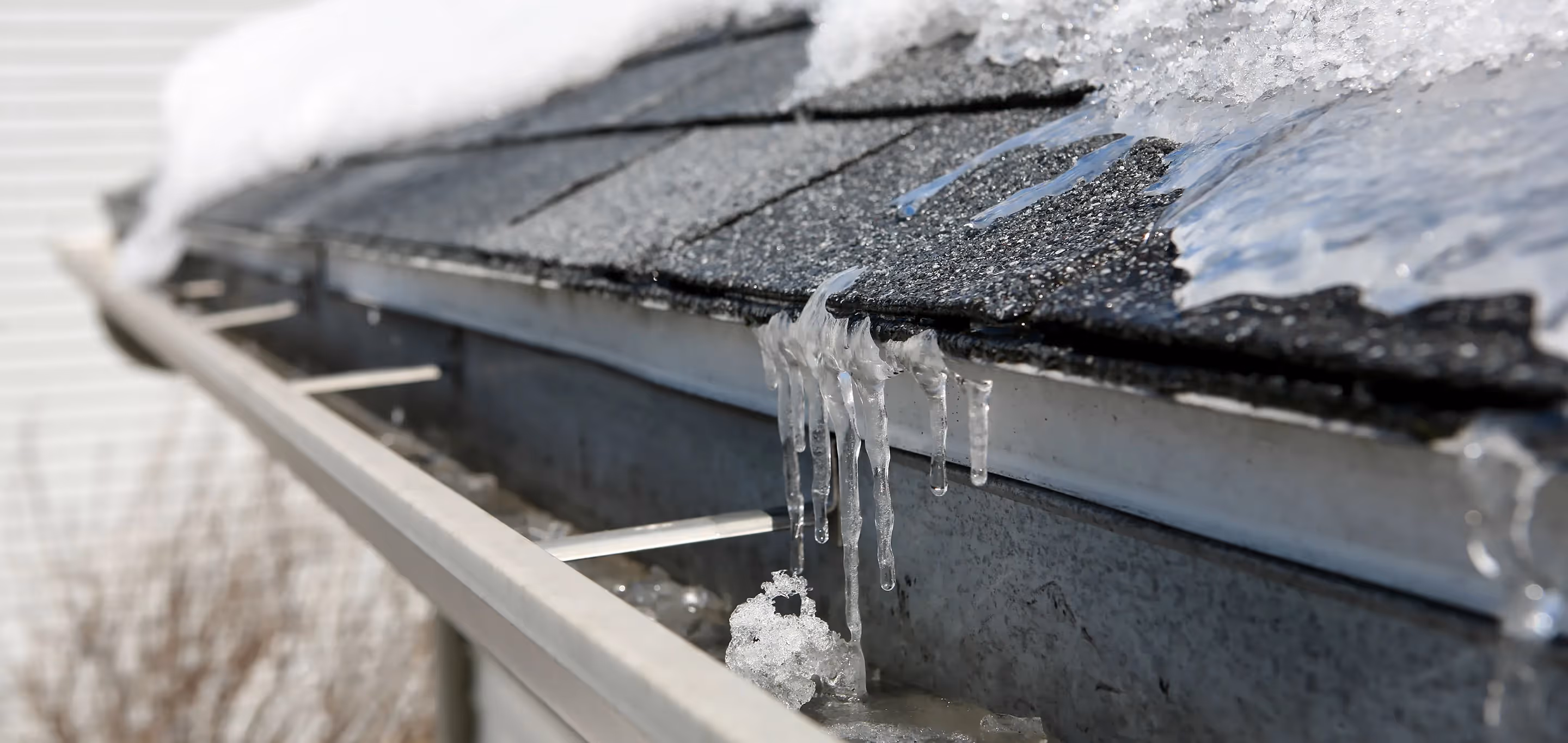 Residential and Commercial Roofing Projects