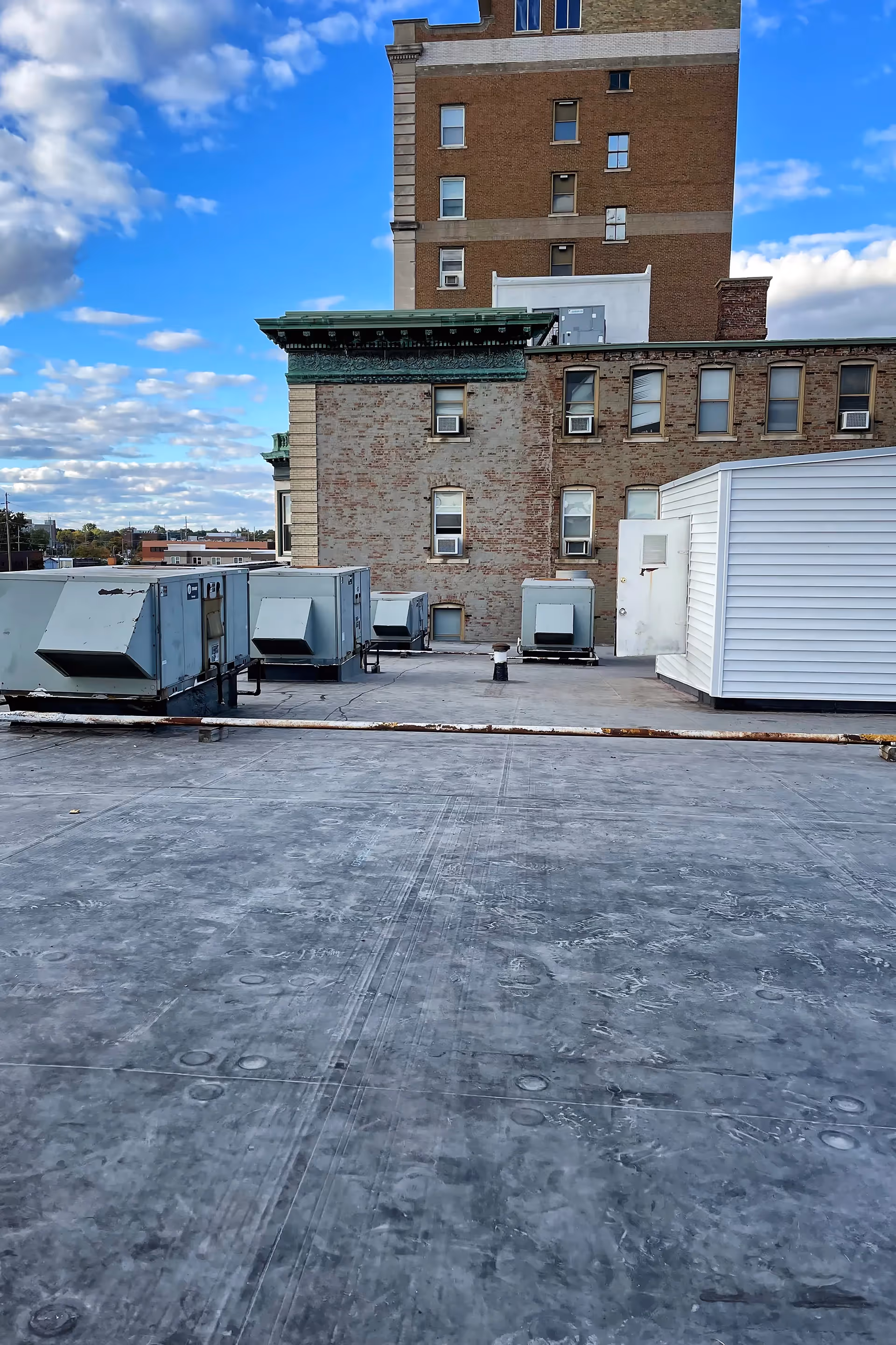 Blackhawk Roofing—Illinois Sheriff’s Association, 401 E. Washington, Springfield, Illinois