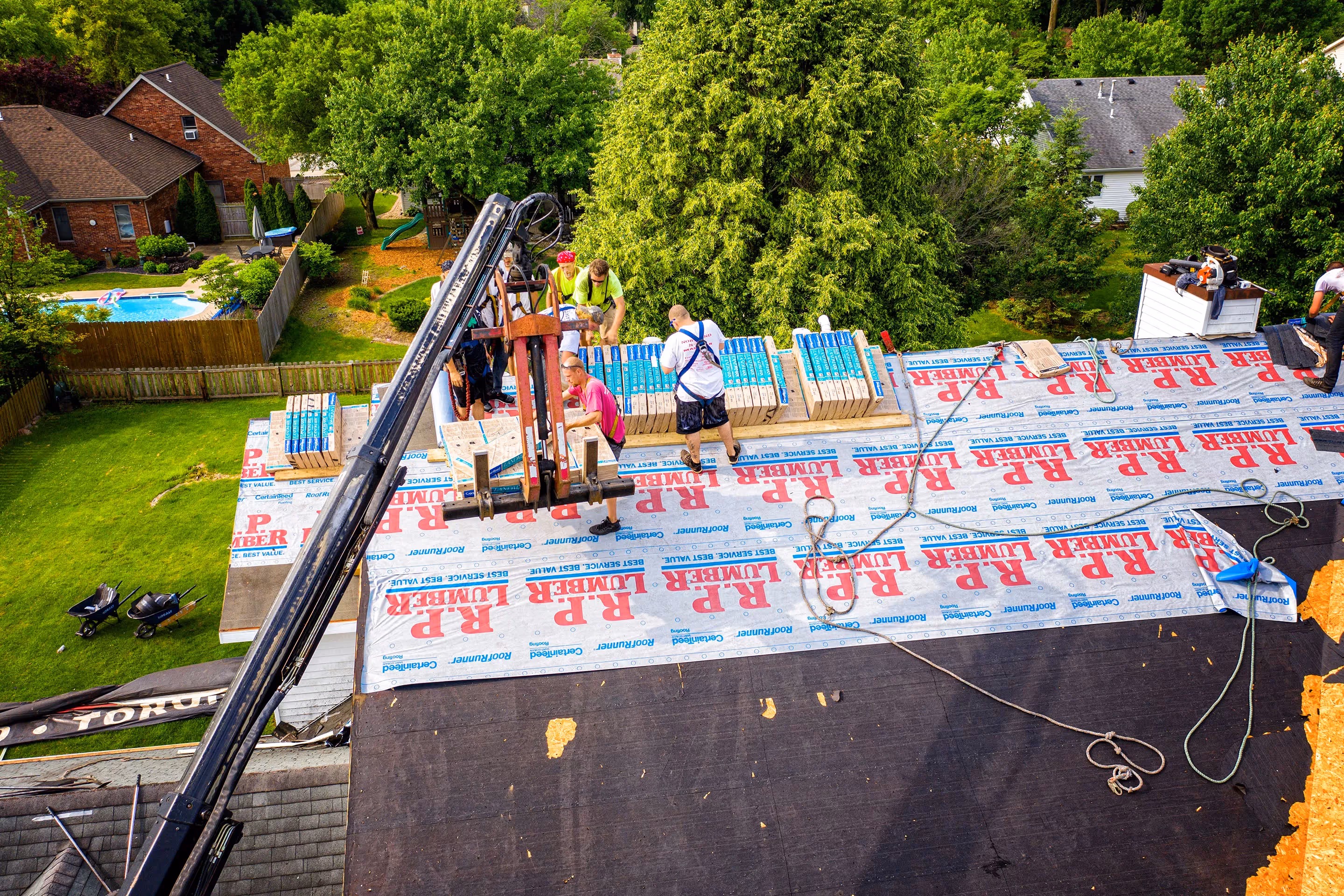 Eagle Wing Road Residential Tear-Off