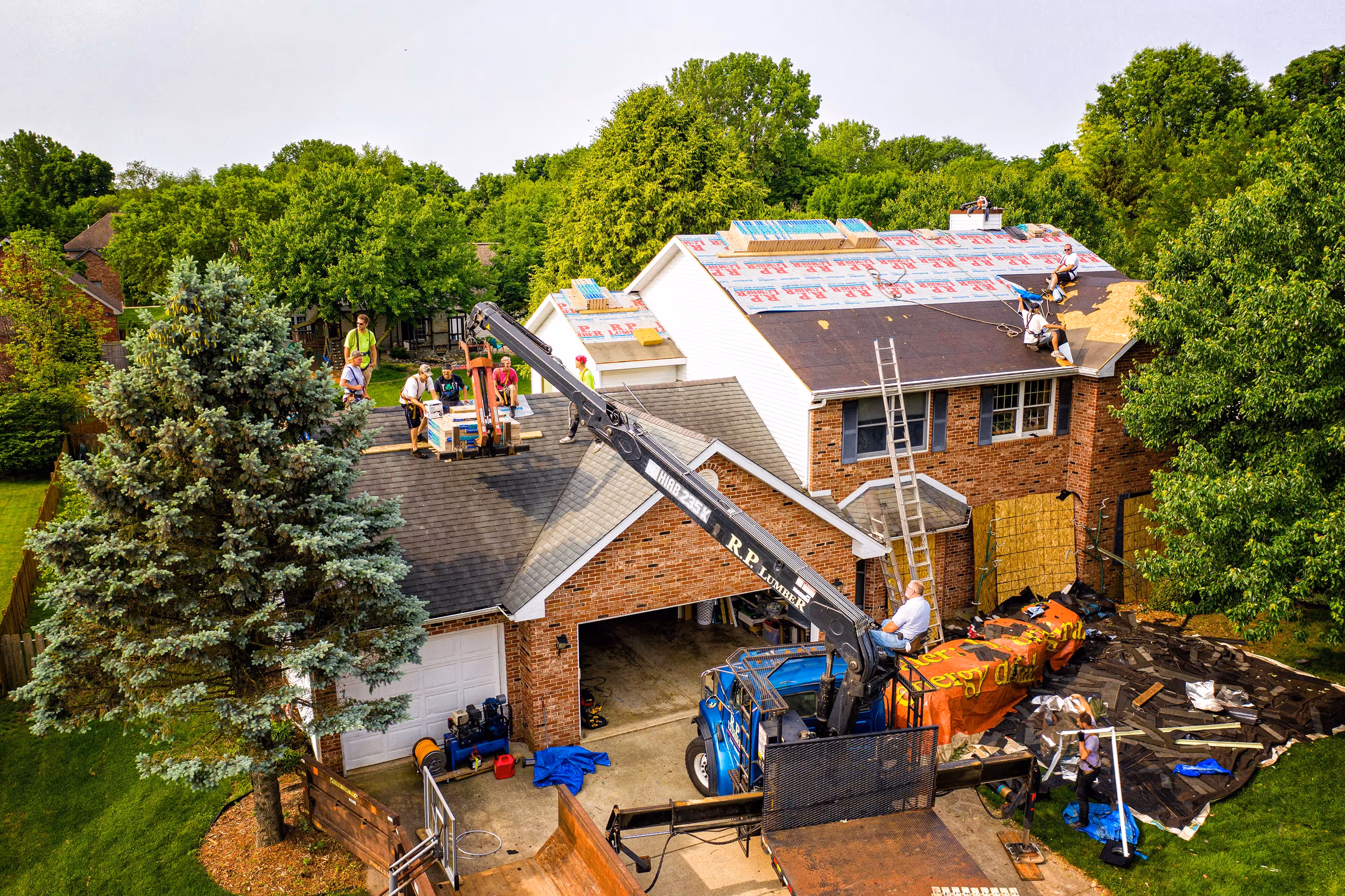 Eagle Wing Road Residential Tear-Off
