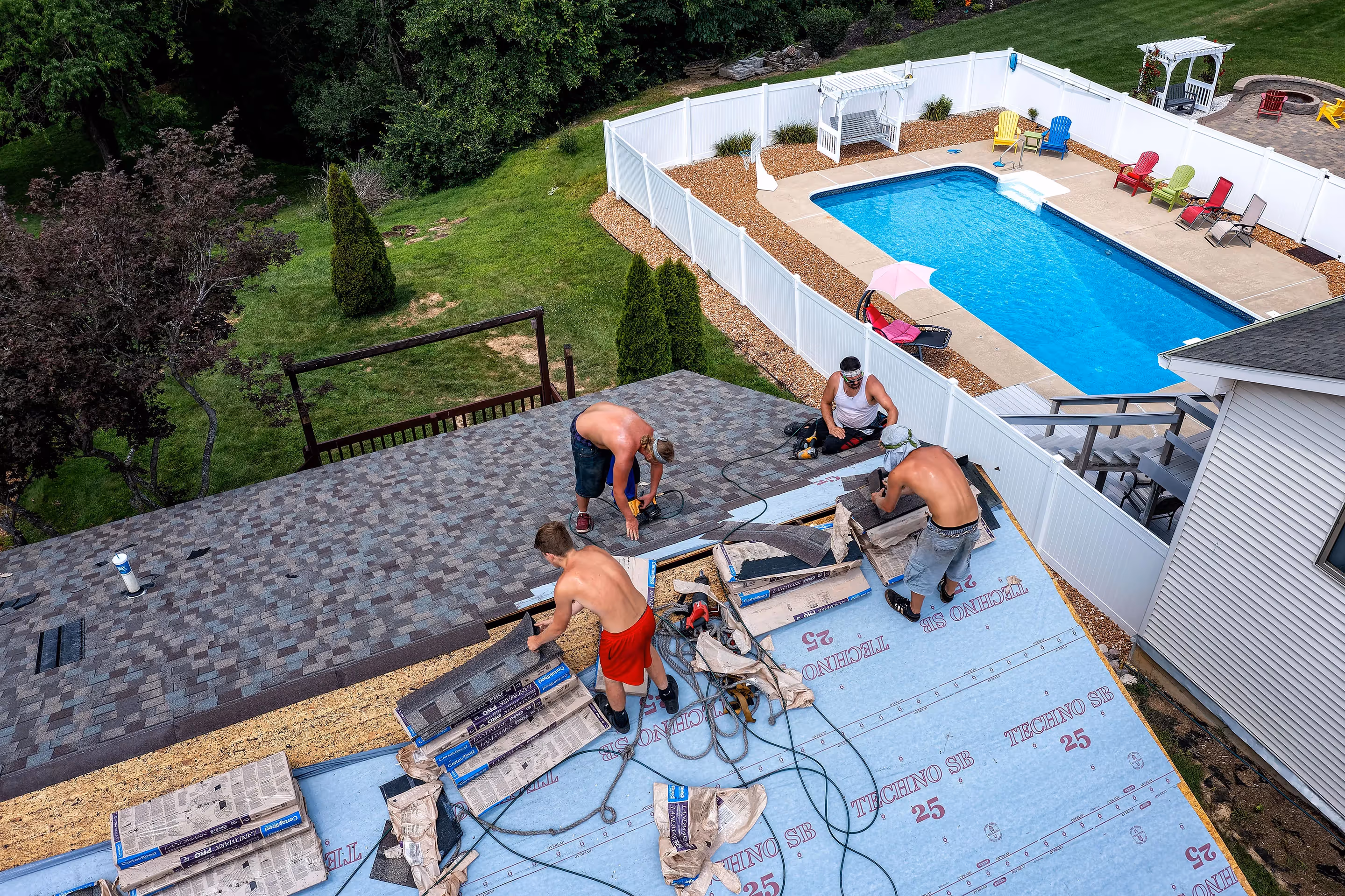 Thames River Road Residential Tear-Off