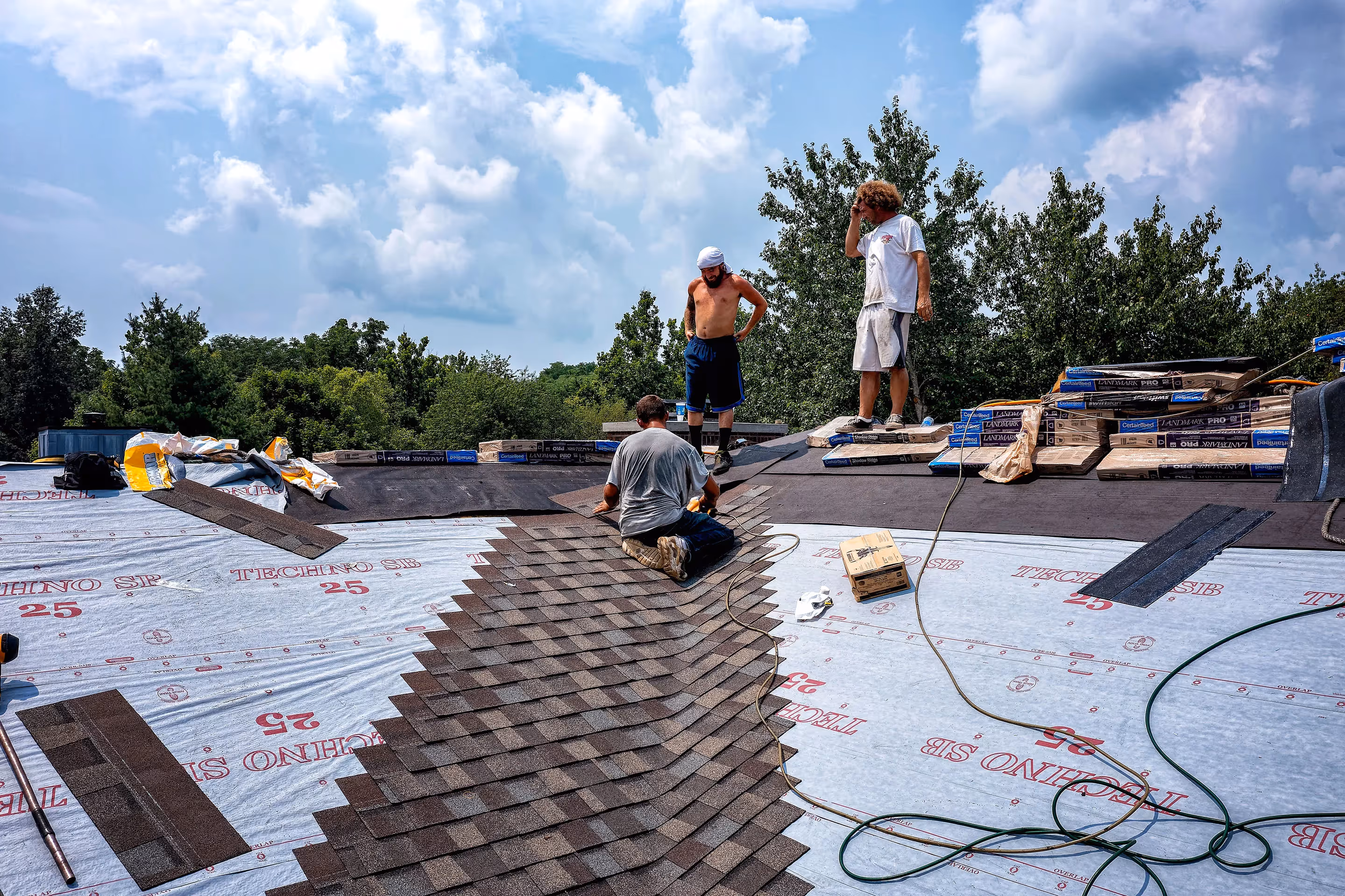 Thames River Road Residential Tear-Off