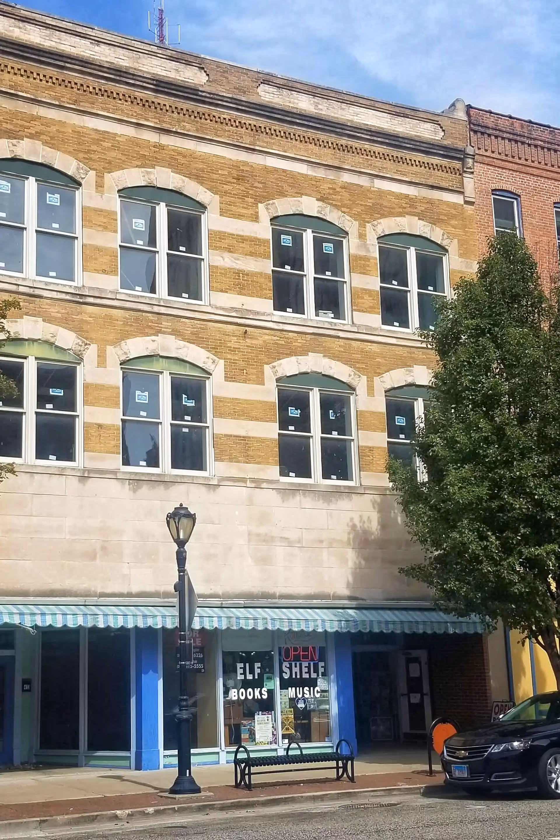 Blackhawk Roofing 413-415 E. Adams, Springfield Illinois—Commercial EPDM Roof Installation 