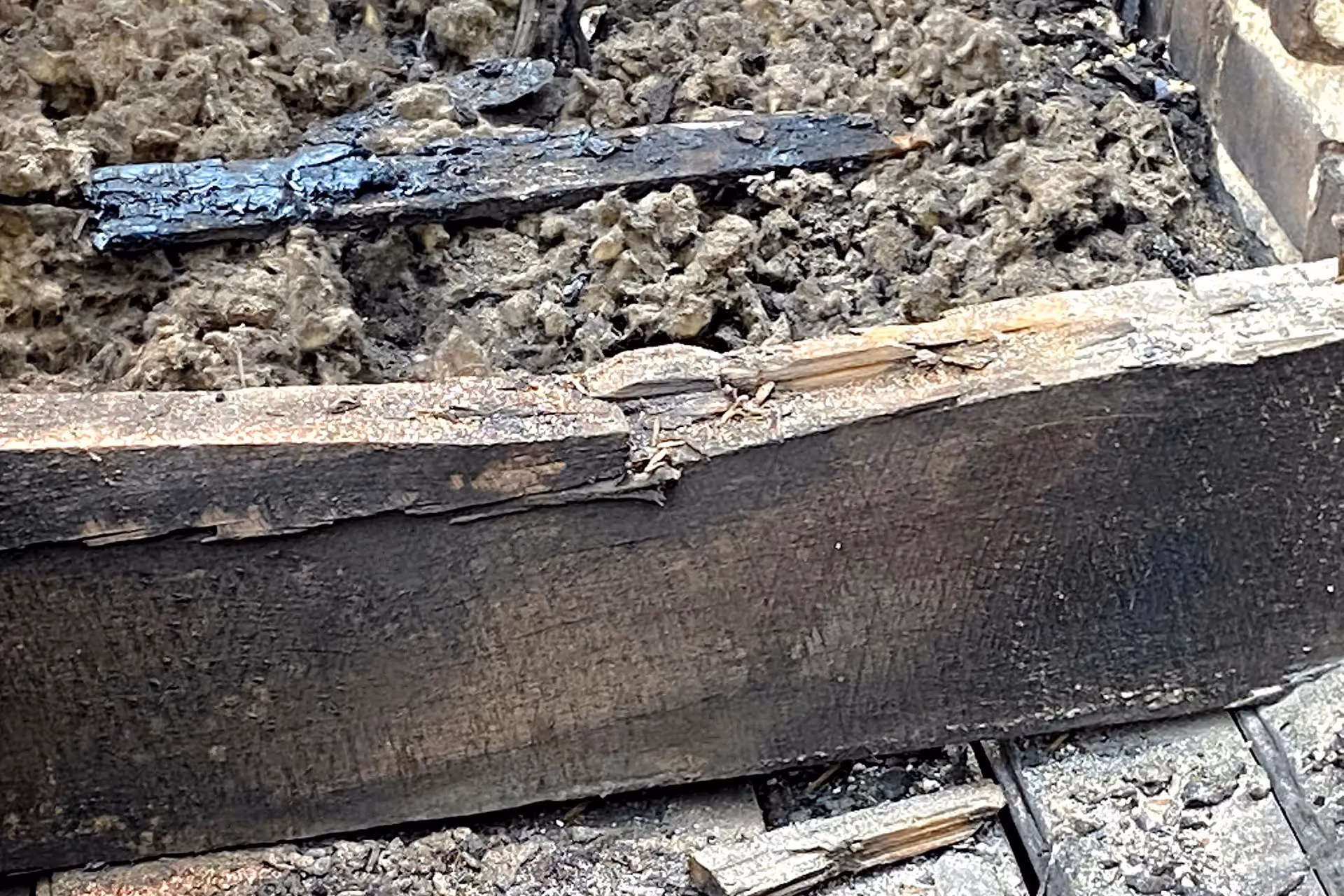 Roof inspection Blackhawk Roofing Springfield, Illinois