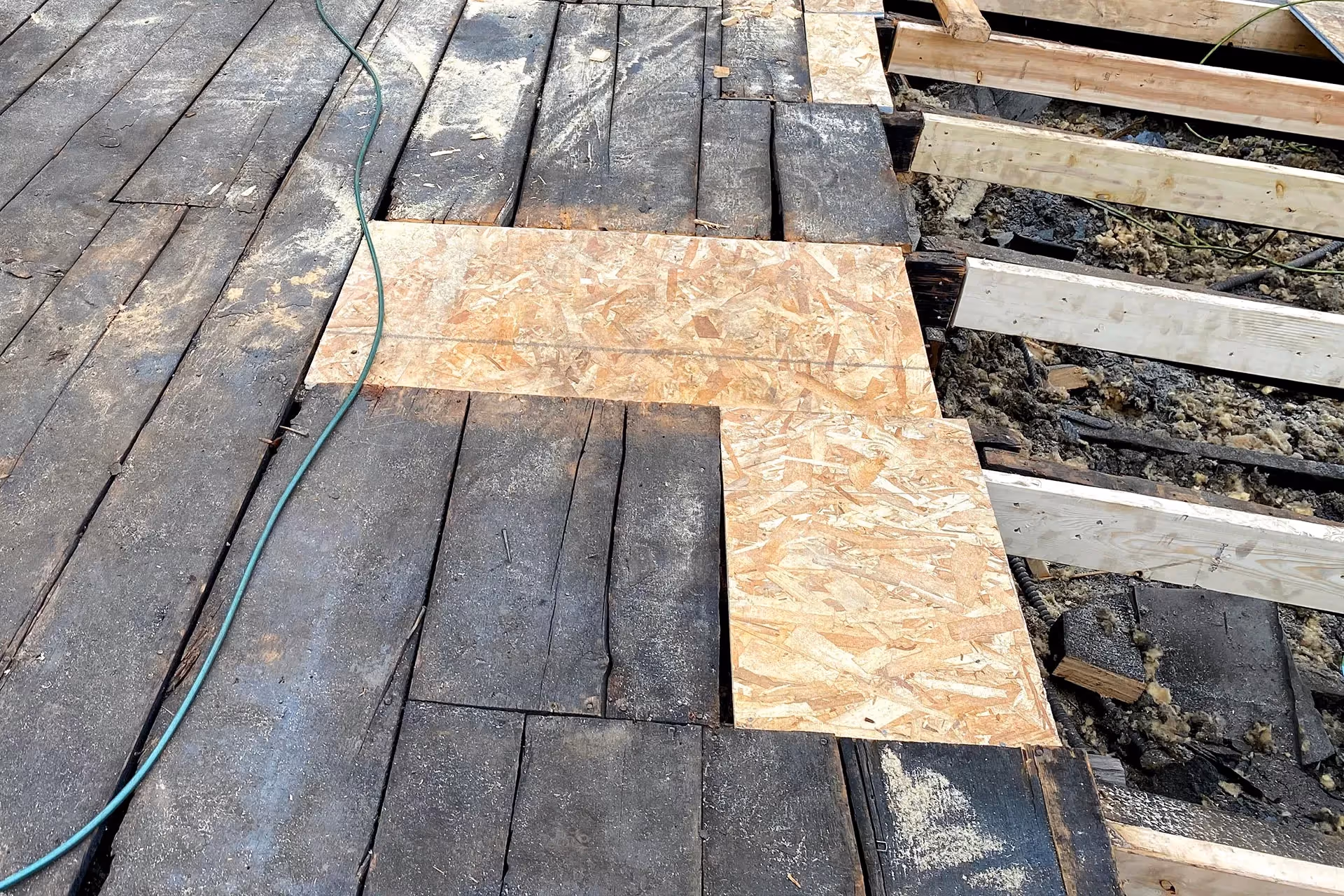 Roof inspection Blackhawk Roofing Springfield, Illinois