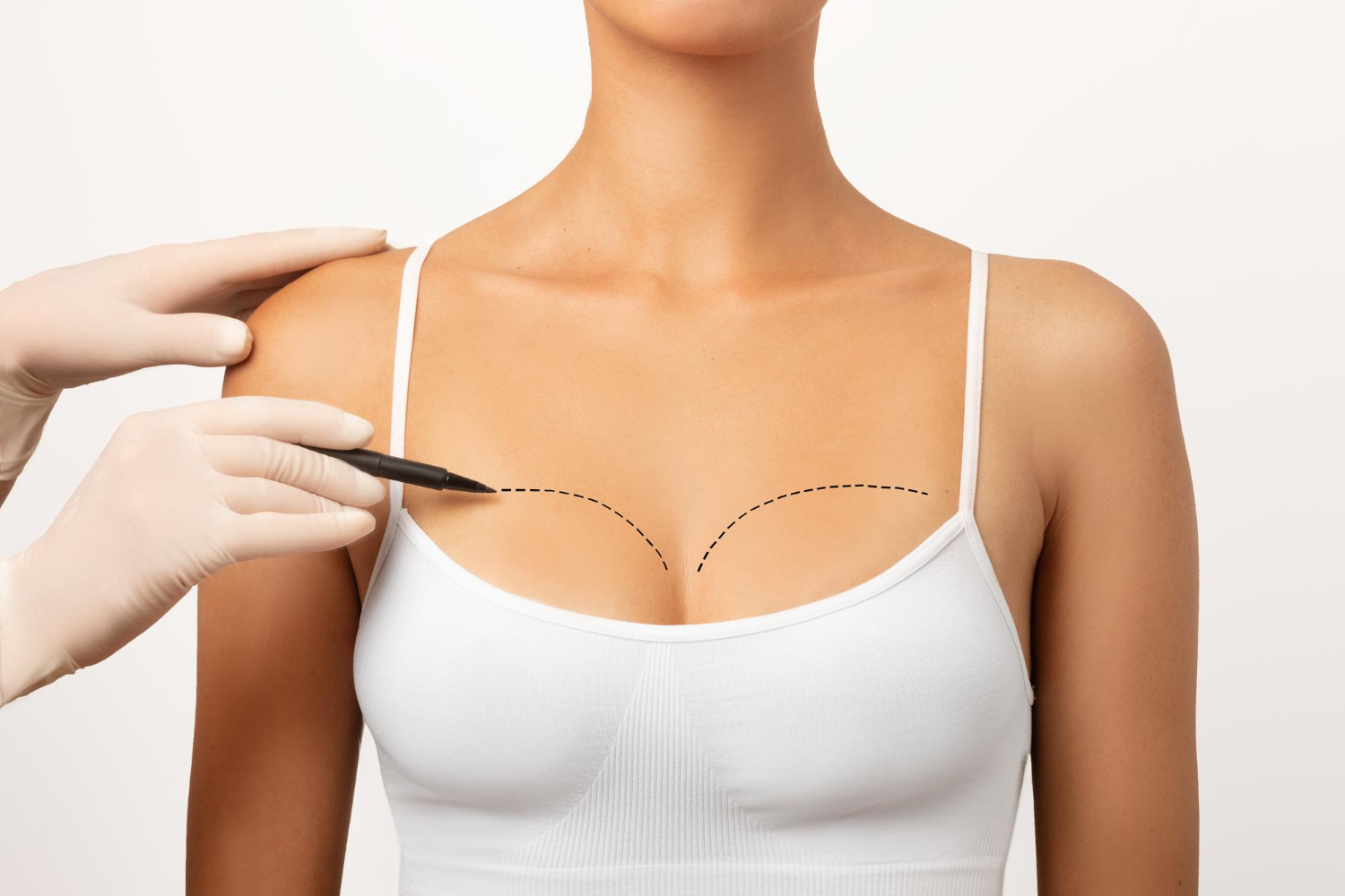 Breast Lift in Dubai – Non-Surgical Options Explained