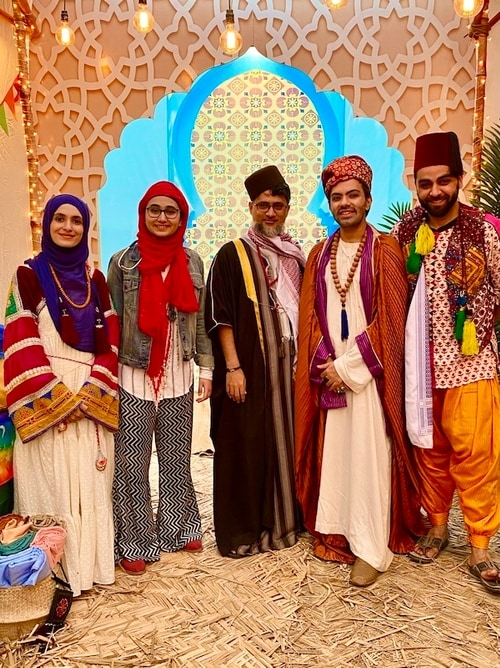 The people of the Kingdom of Shukarland by dearMuslimkids.com