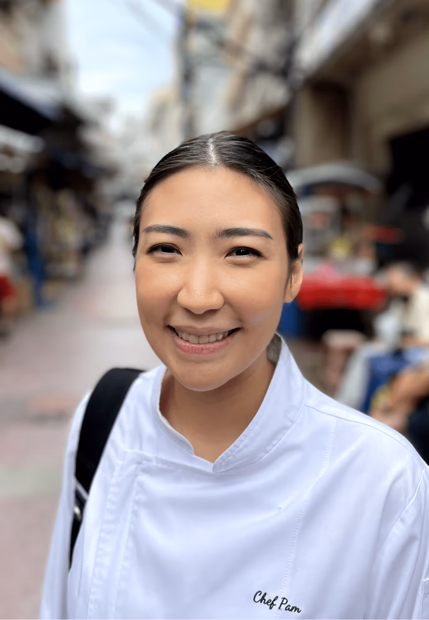 Pam Pichaya on street.