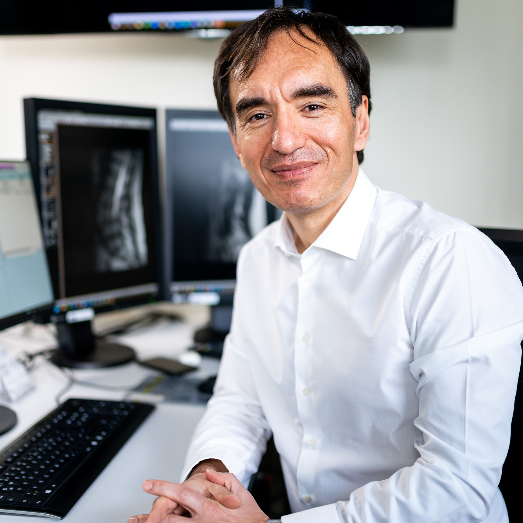 Dr. Topcu