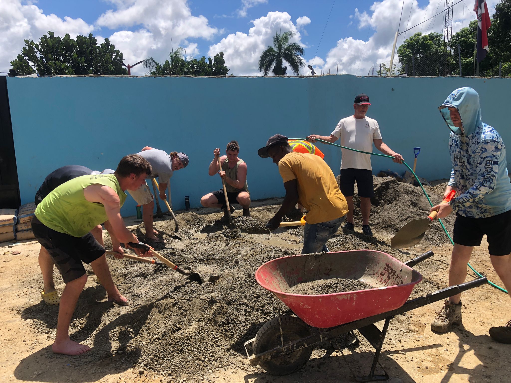A Full Day of Service, Teaching, and Joy in Juan Tomás