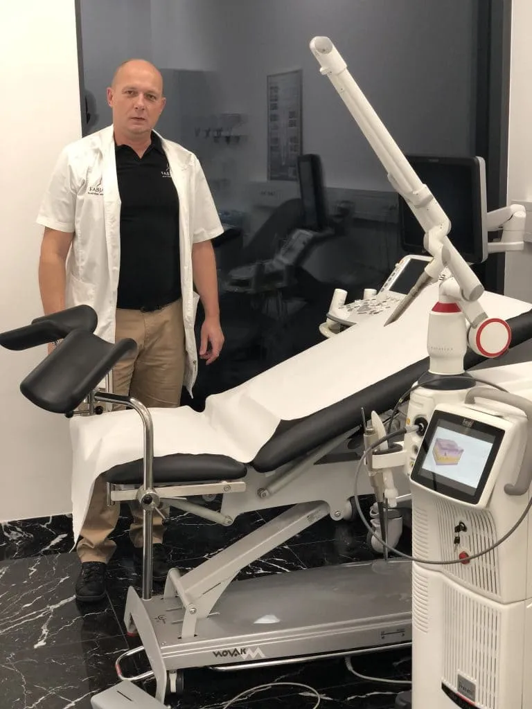 Ginekolog Jernej Bernik Estetika Fabjan