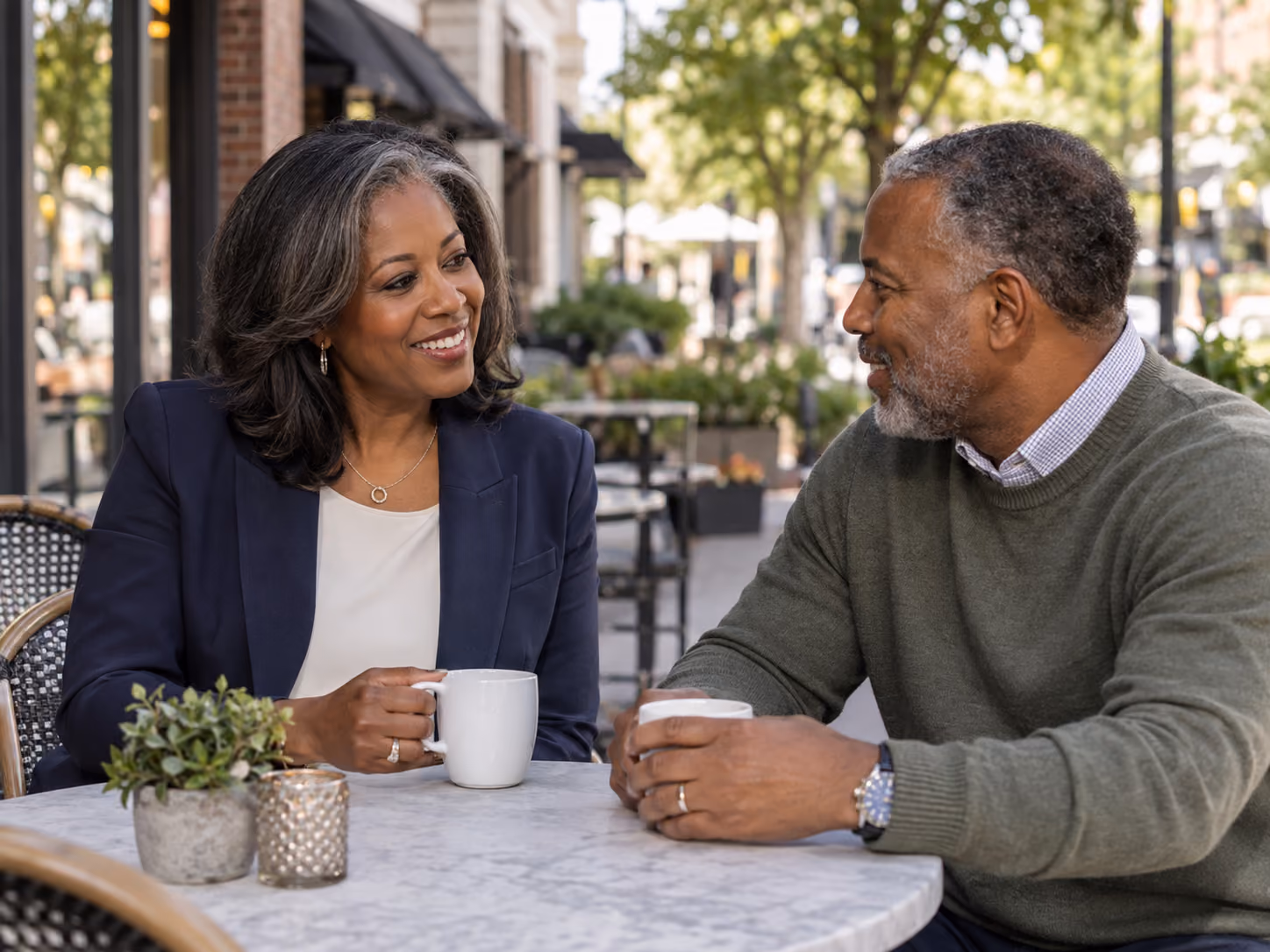 Couple having lunch in Alpharetta GA