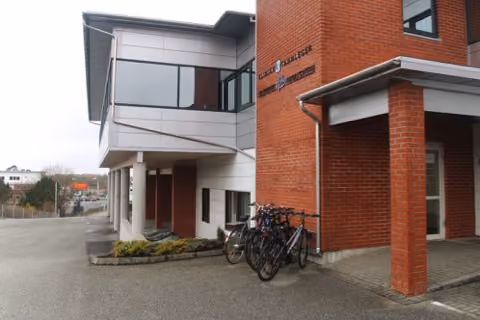 Exterior photo outside Klinikk Hausken in Haugesund Norway