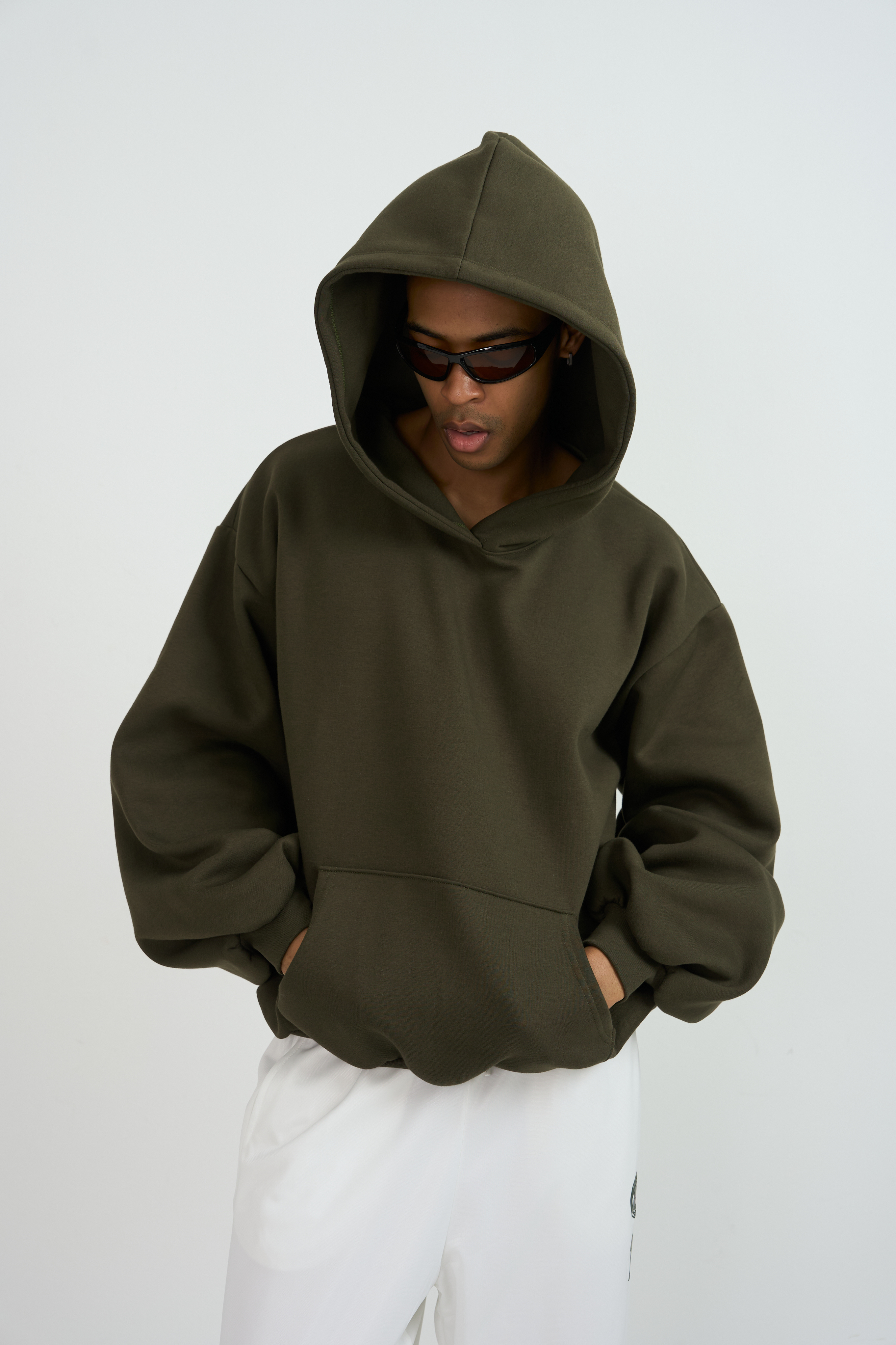 Balloon hoodie in black, front view