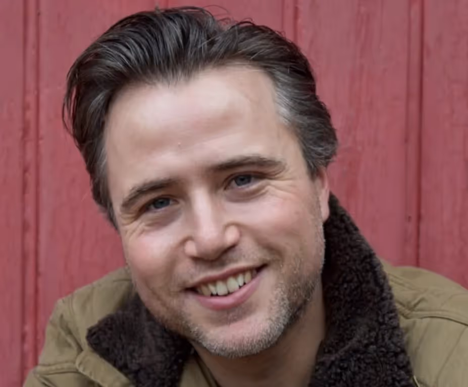 Simon Wallfisch