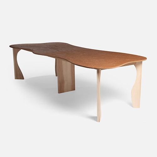 A table for beisammensein