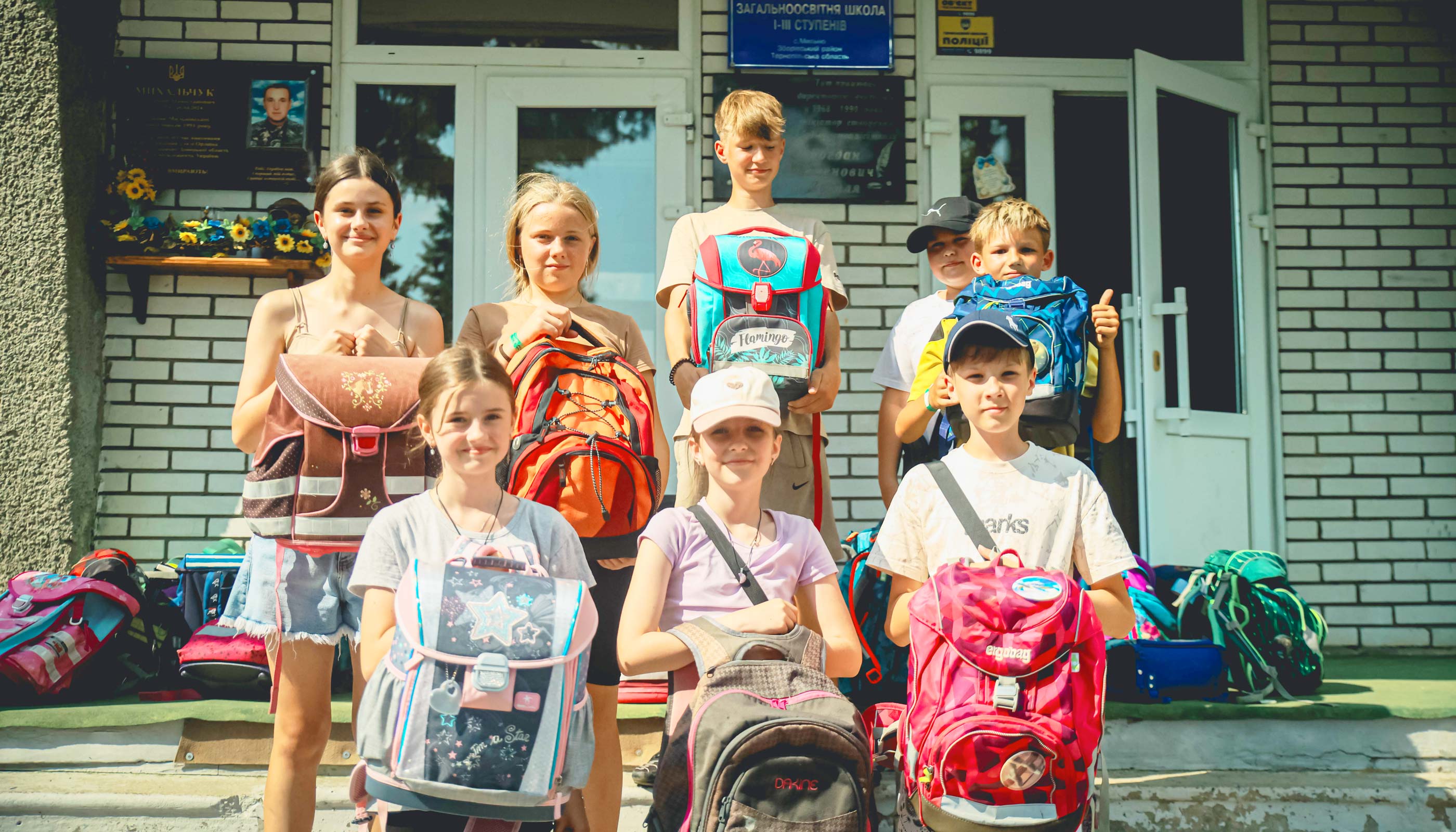 Licht im Osten ermöglicht es Kindern aus benachteiligten Familien, die Schule zu ermöglichen. Und somit ihr Recht auf Bildung.