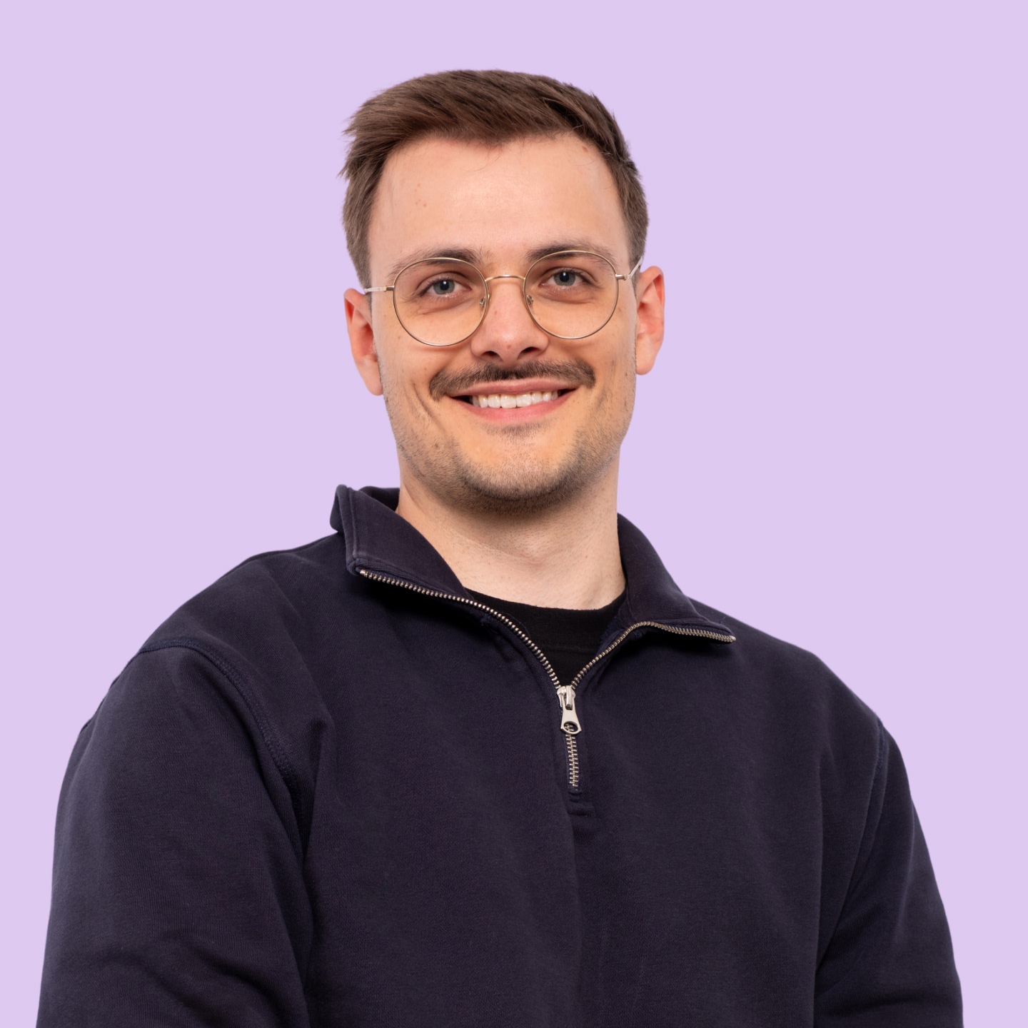 Jonathan: CEO and Shopify expert