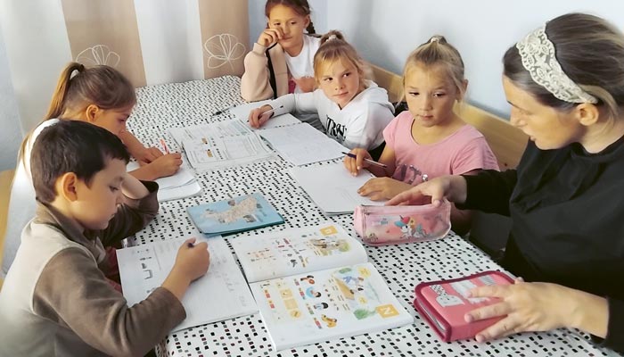 Zwei neue Kindertageszentren werden in Moldawien und Kasachstan eröffnet.