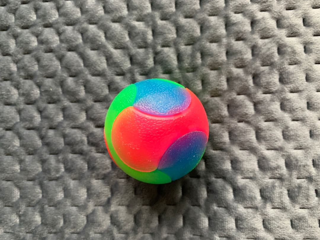 LIGHT UP BALL