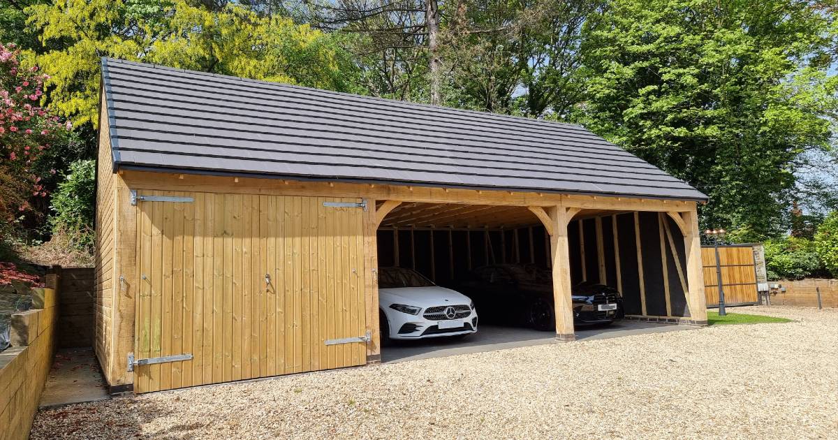 Carriage house for a modern home