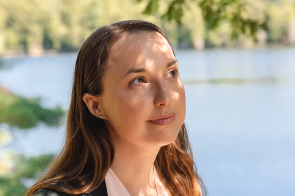 Leah Stokes, Combining APE and Climate Action
