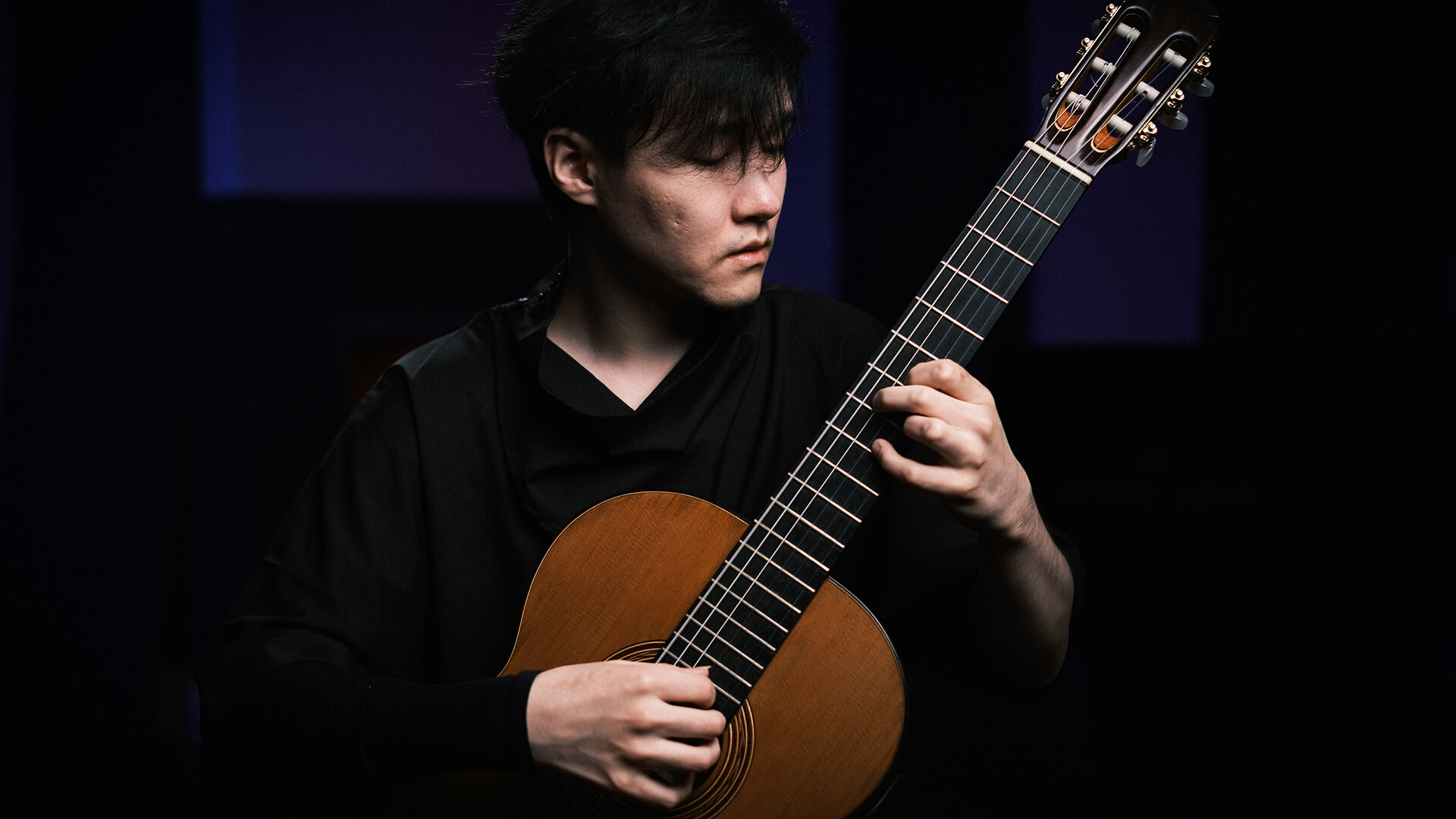 Capricho Catalán: A poetic piece that sounds like it was written for guitar.