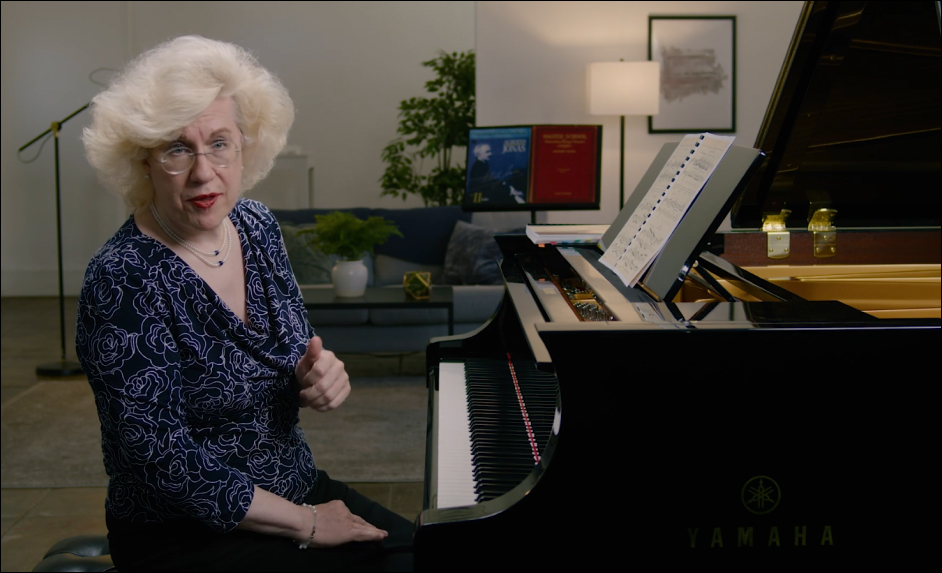 The Pianist’s Guide to Hand Extensions: A Timeless Exercise from the Masters