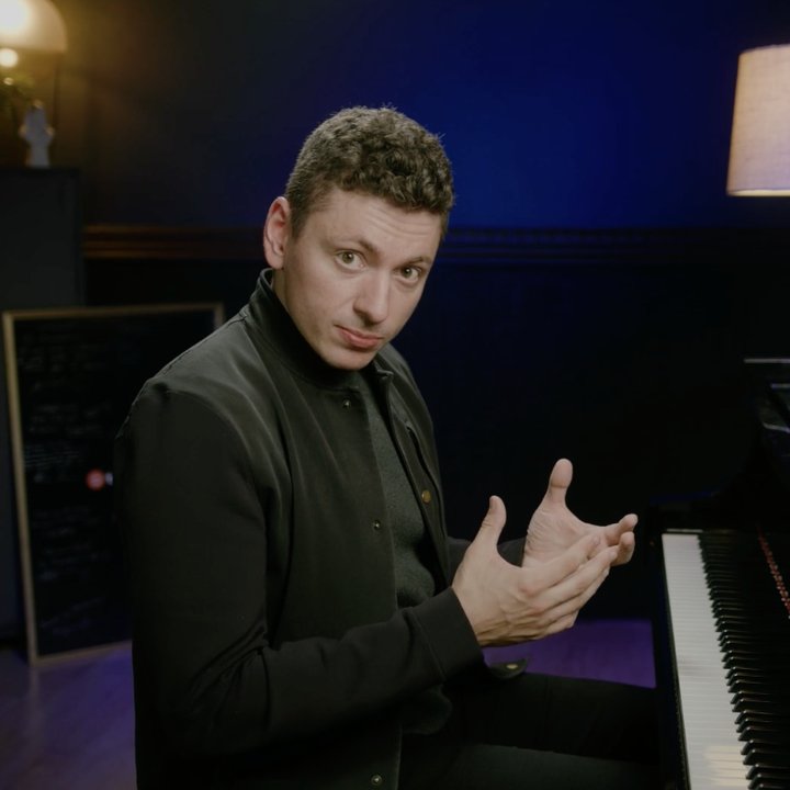 The Voicing Trick Behind a Singing Melodic Line