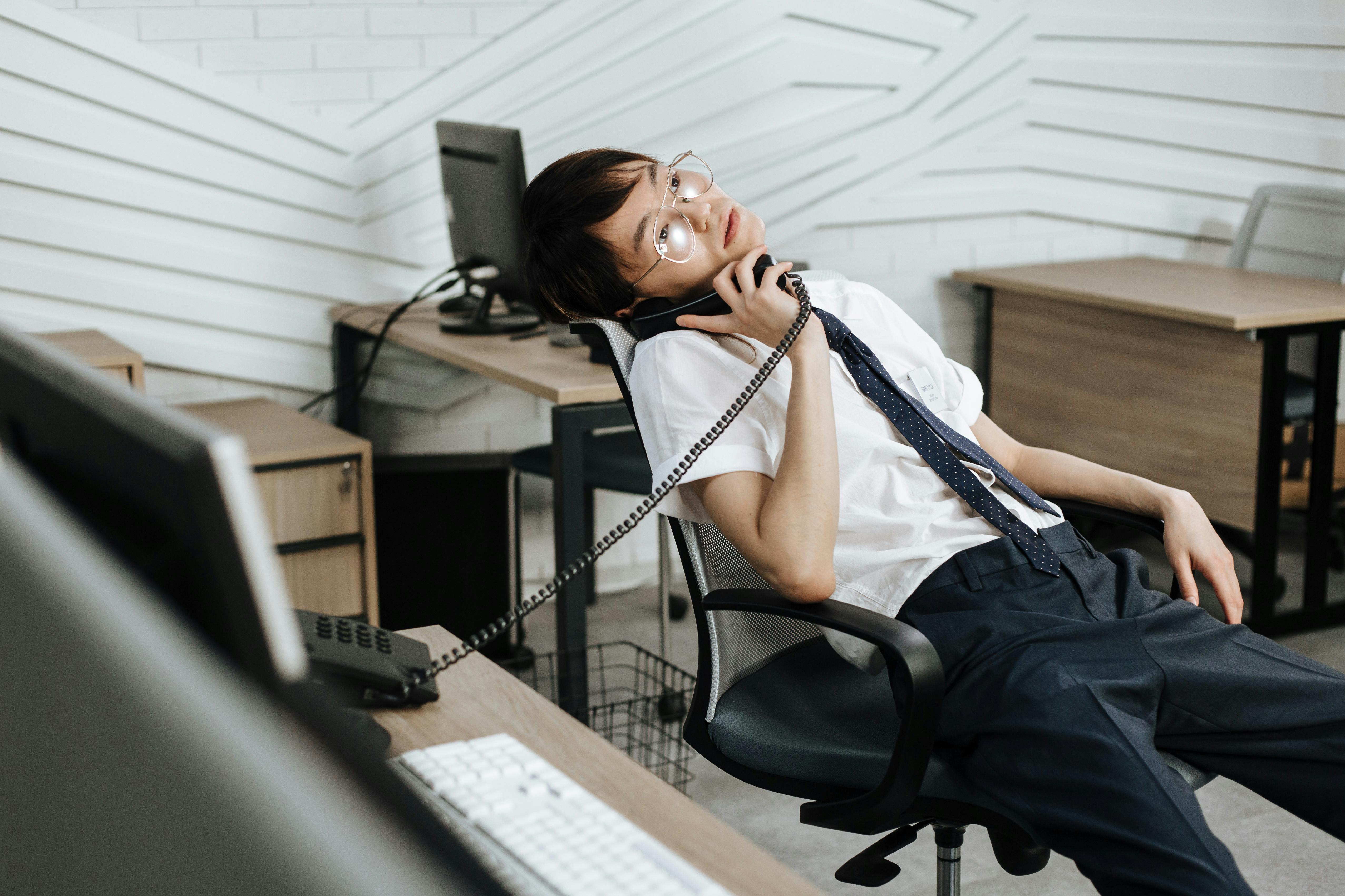 An AI receptionist can help your team respond faster, improve customer satisfaction, and reduce manual work—without hiring more staff.