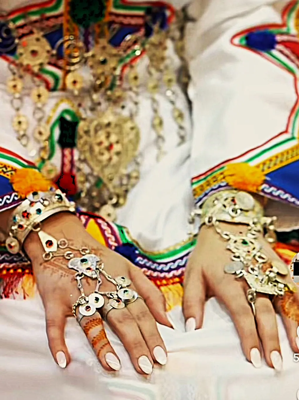 La cérémonie du henné au Maroc : entre traditions, croyances et modernité