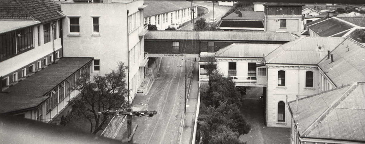 This photograph was taken in the 1950s - behind the children's hospital the "Tin Shed" has been replaced by the male orthopaedic ward - ward 20 - originally built as a ward for soldiers in WW2.
