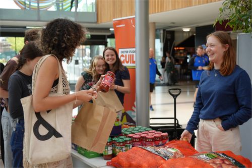 Feed your flat campaign in the forum