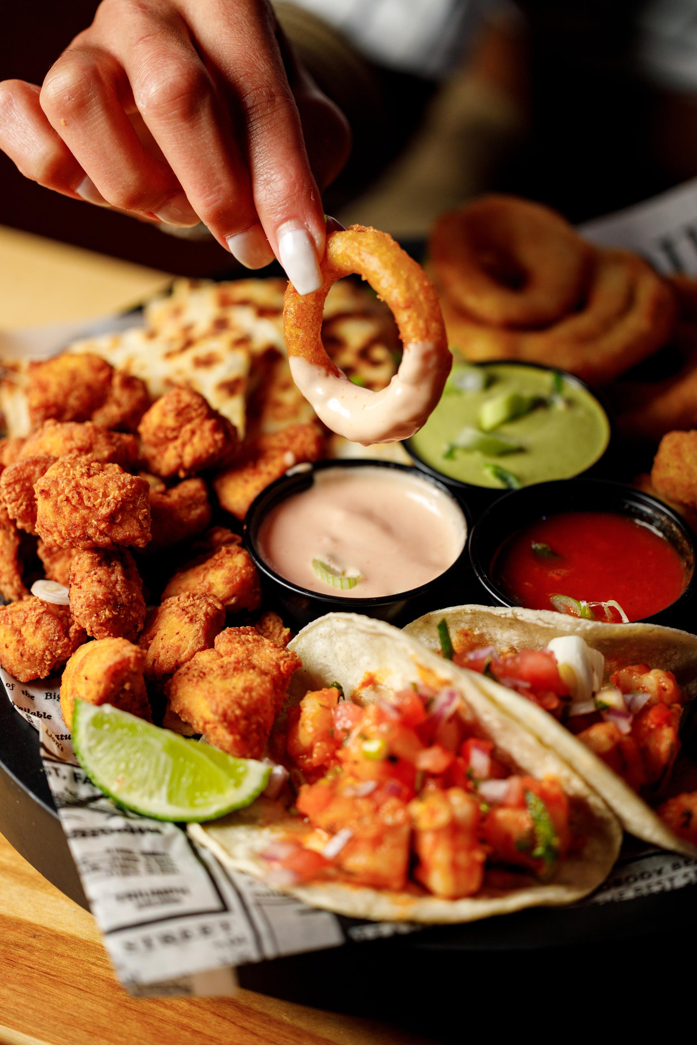 Looking for where to watch football in the Bronx? Find the screens, sound, menu, drinks, and group setup that make game day worth leaving home for.