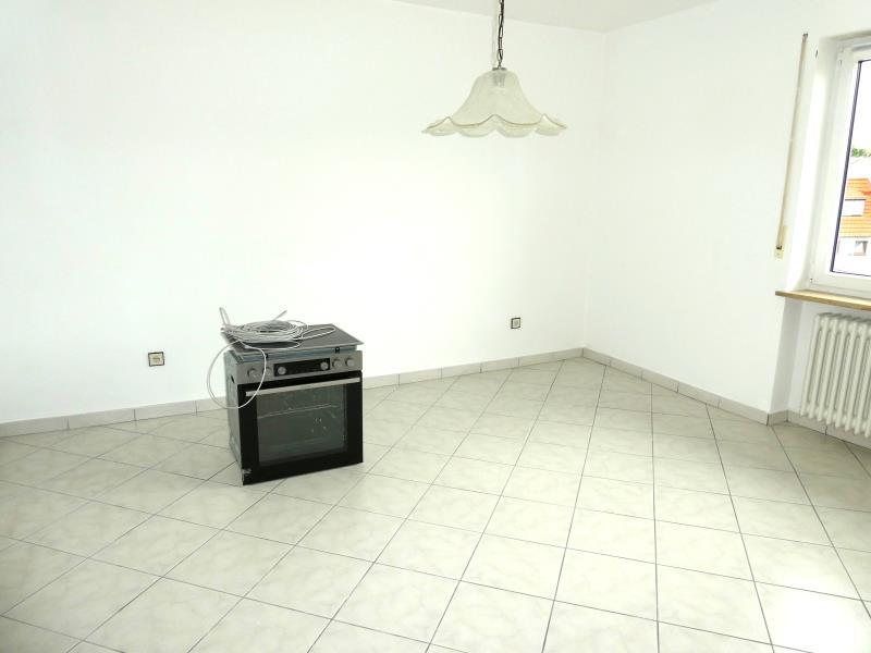 N-Werderau: Schöne 3-Zi-Whg. im 1.OG eines 3-FH, großer Balkon, Blick ins Grüne, Garage, 2 Keller - Photo 4