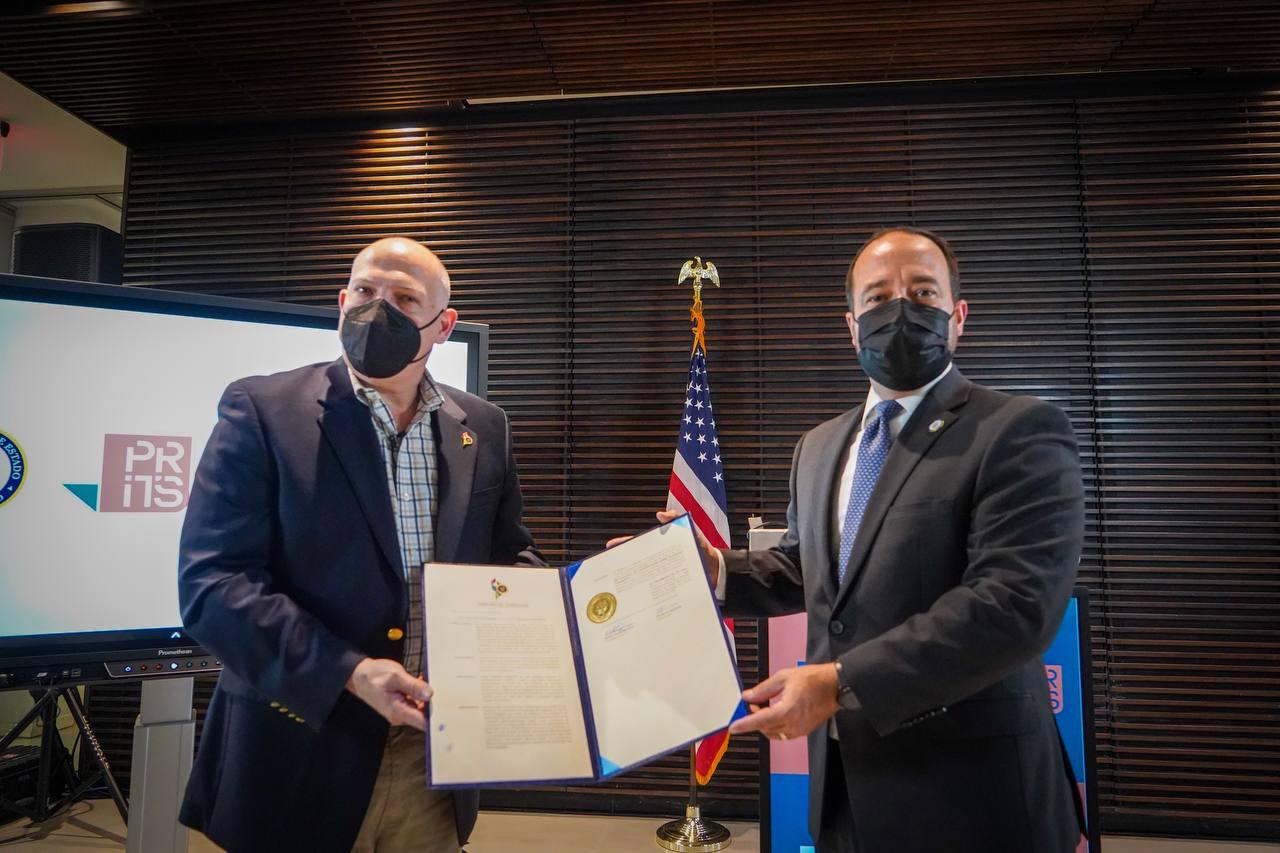 Fachada del Puerto Rico Innovation & Technology Service en Hato Rey, Puerto Rico